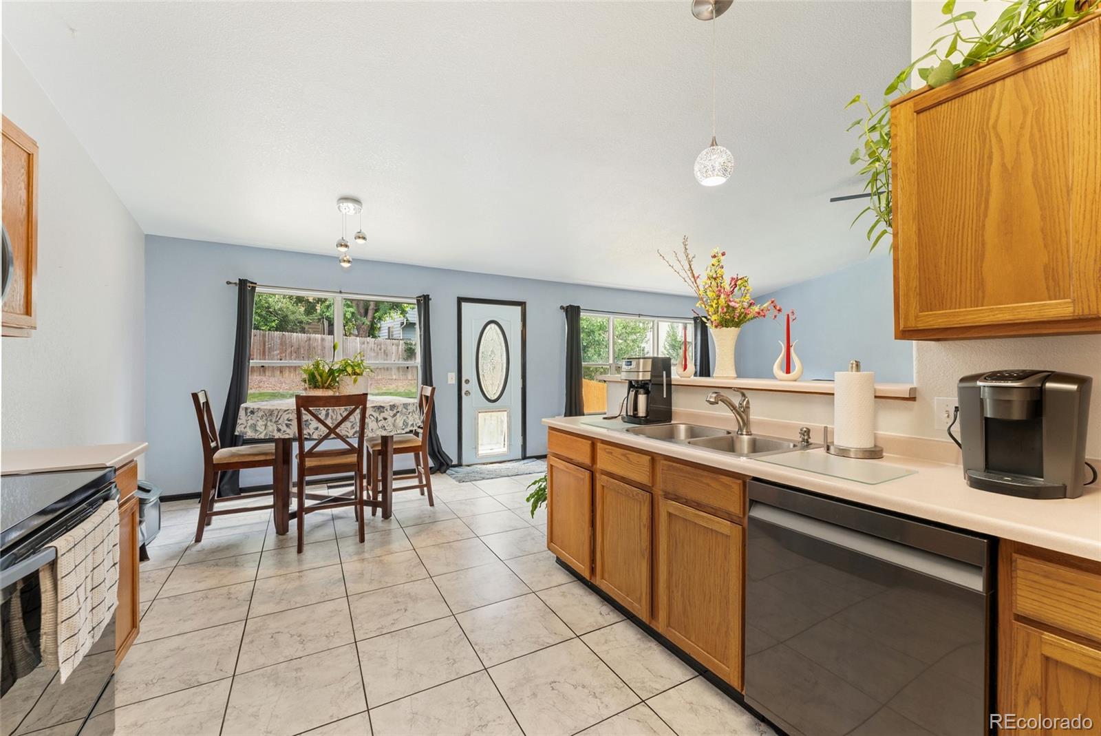 MLS Image #6 for 19564 e ithaca place,aurora, Colorado