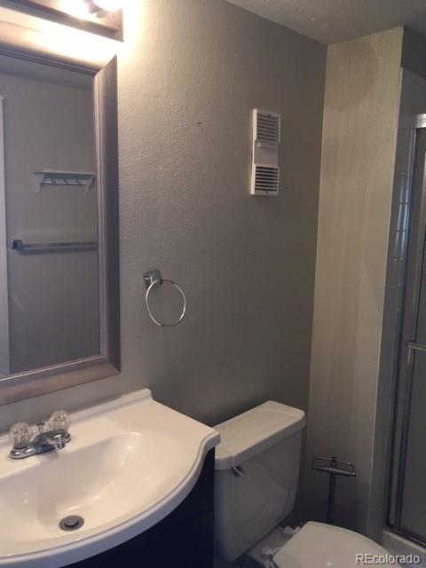 MLS Image #10 for 14111 e jewell avenue,aurora, Colorado