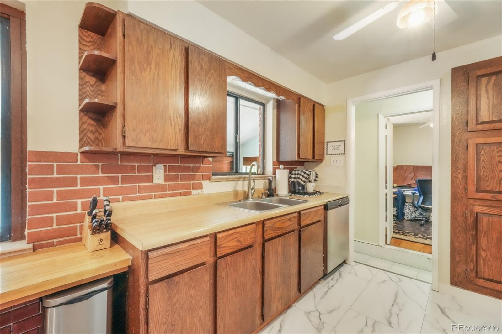 MLS Image #9 for 1422  iowa avenue,colorado springs, Colorado