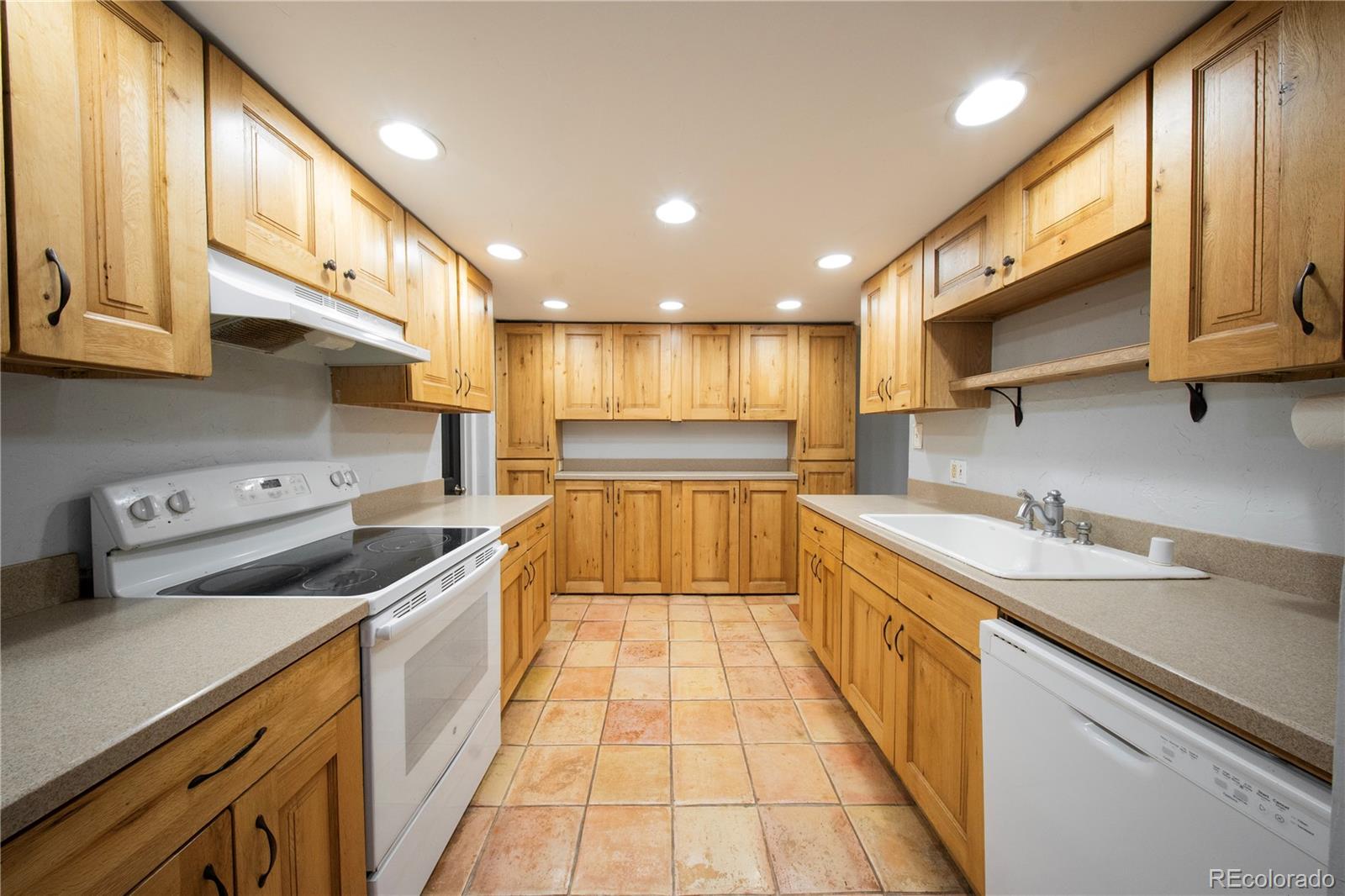 MLS Image #7 for 185 s hoyt street,lakewood, Colorado
