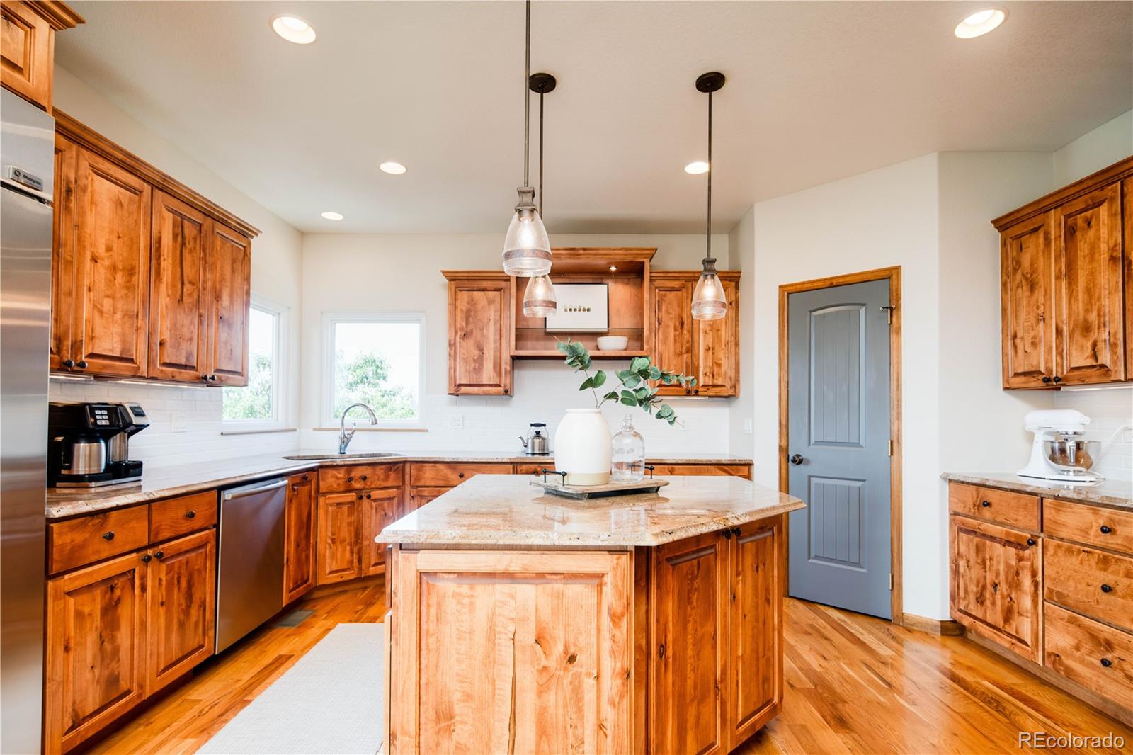 MLS Image #11 for 4320  stone post drive,castle rock, Colorado