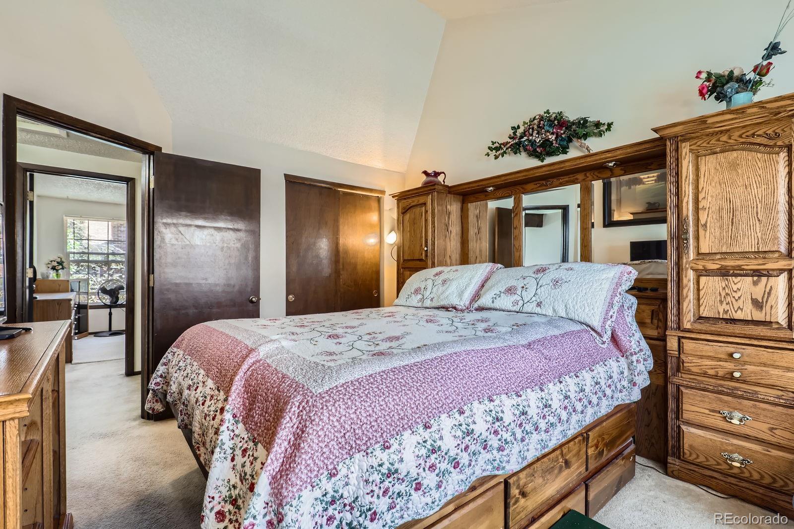MLS Image #15 for 2072 s helena street,aurora, Colorado