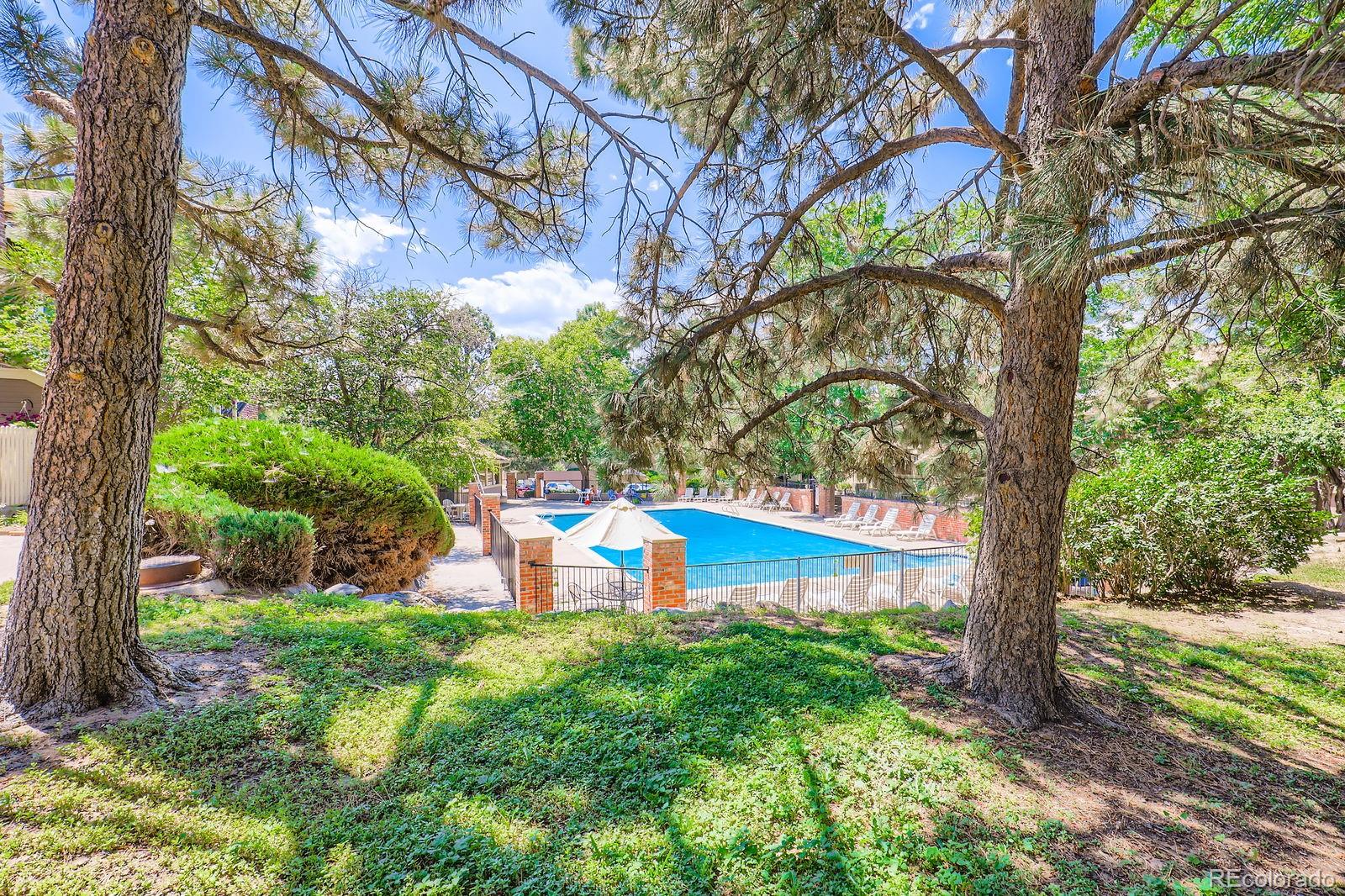 MLS Image #30 for 2072 s helena street,aurora, Colorado