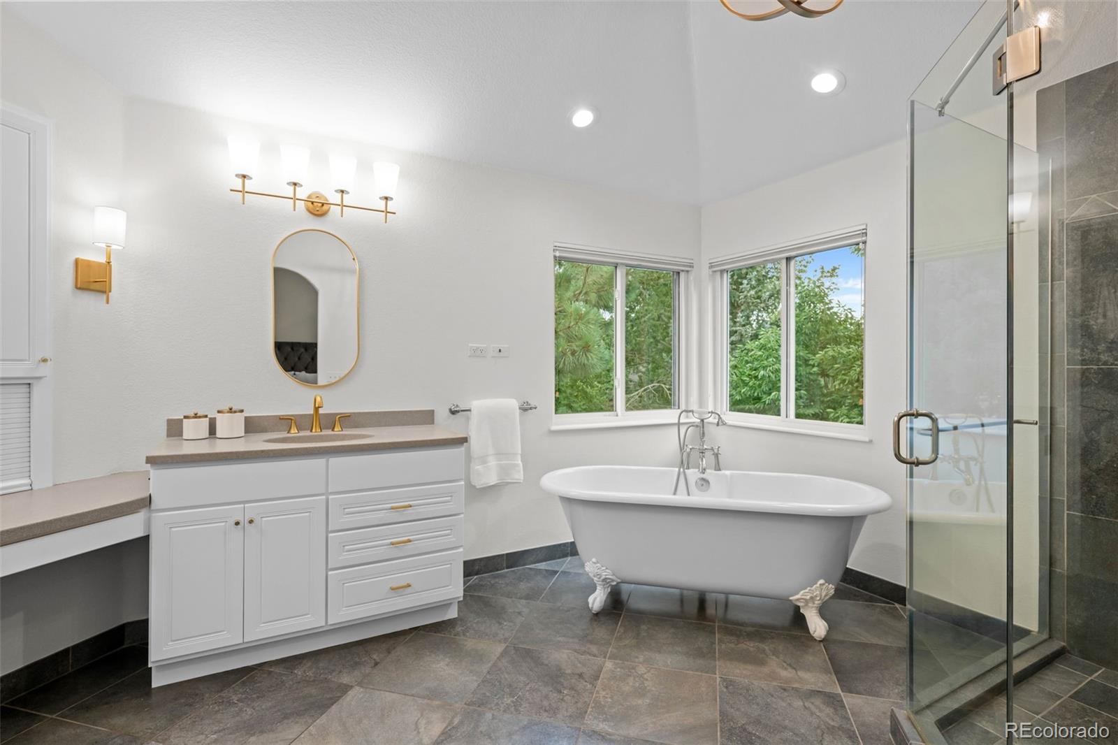 MLS Image #19 for 6317 s jamaica court,englewood, Colorado