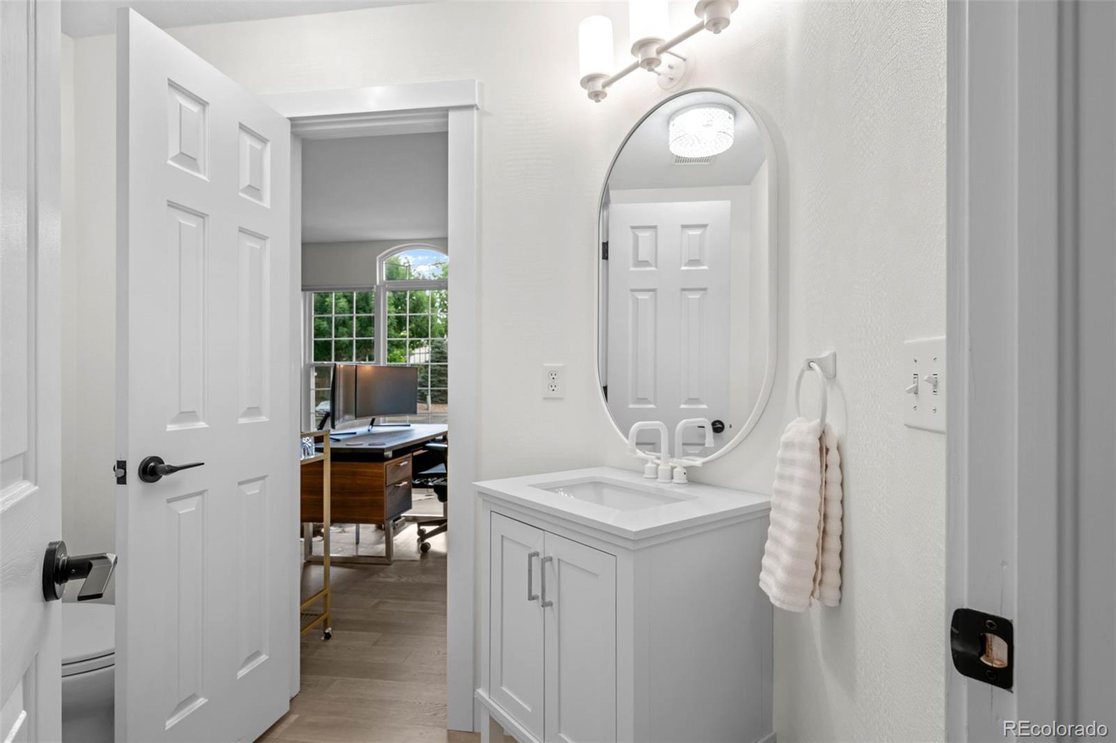 MLS Image #27 for 6317 s jamaica court,englewood, Colorado