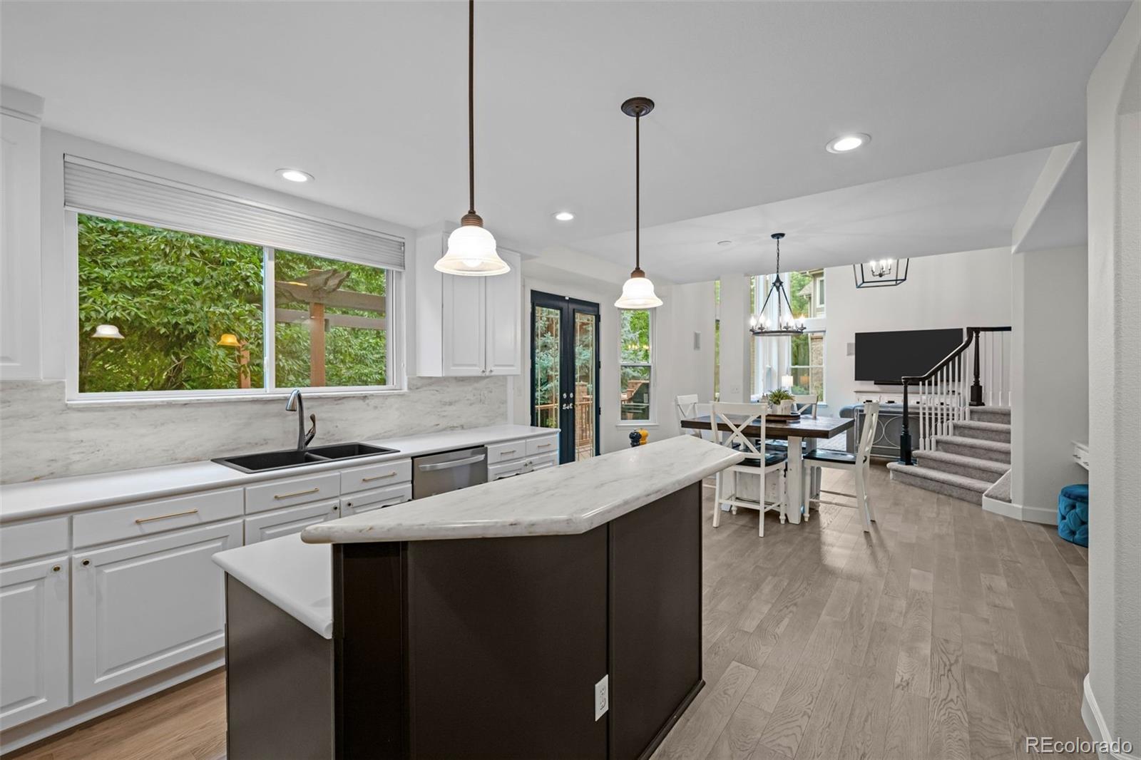 MLS Image #7 for 6317 s jamaica court,englewood, Colorado