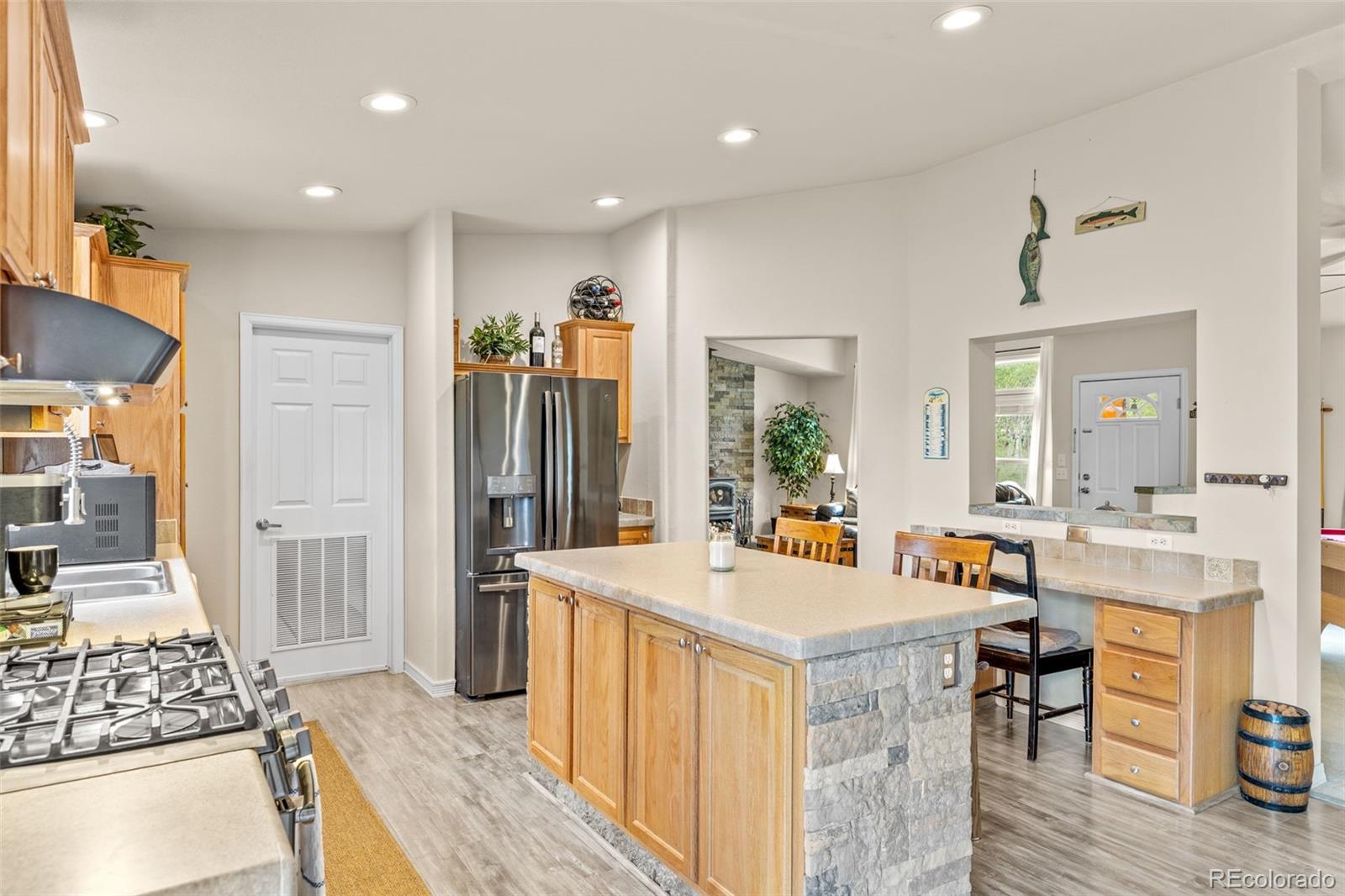 MLS Image #17 for 35  starling way,como, Colorado