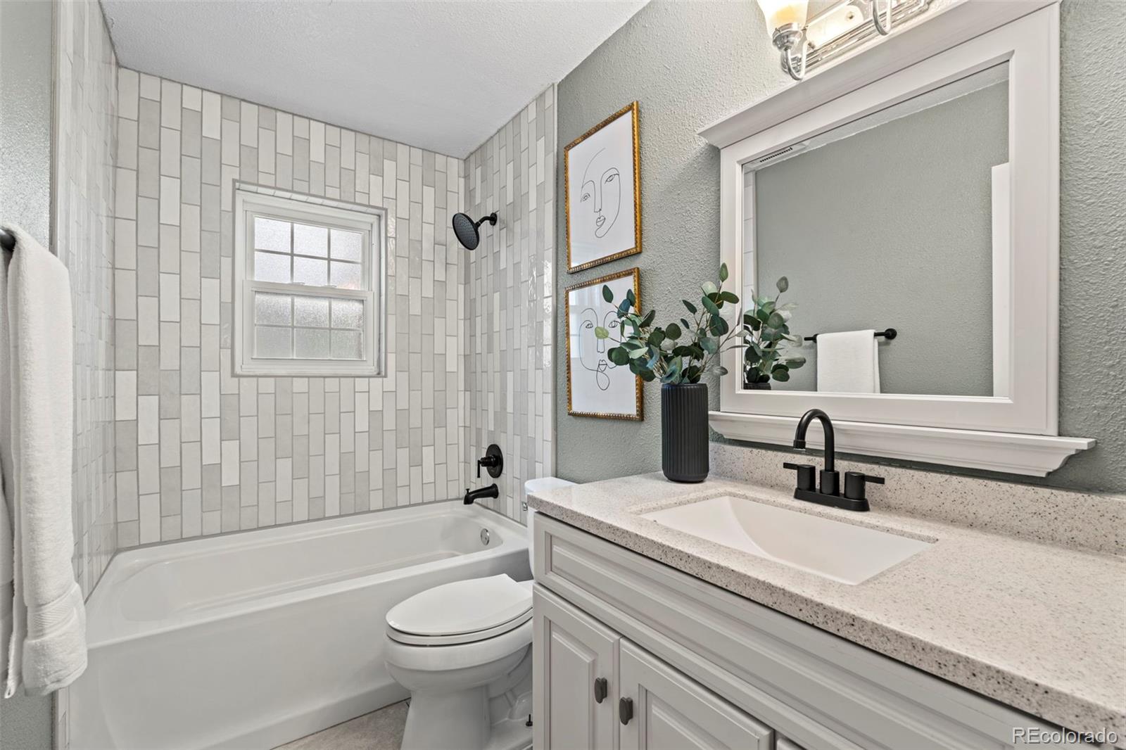 MLS Image #16 for 2301 e fremont avenue,centennial, Colorado