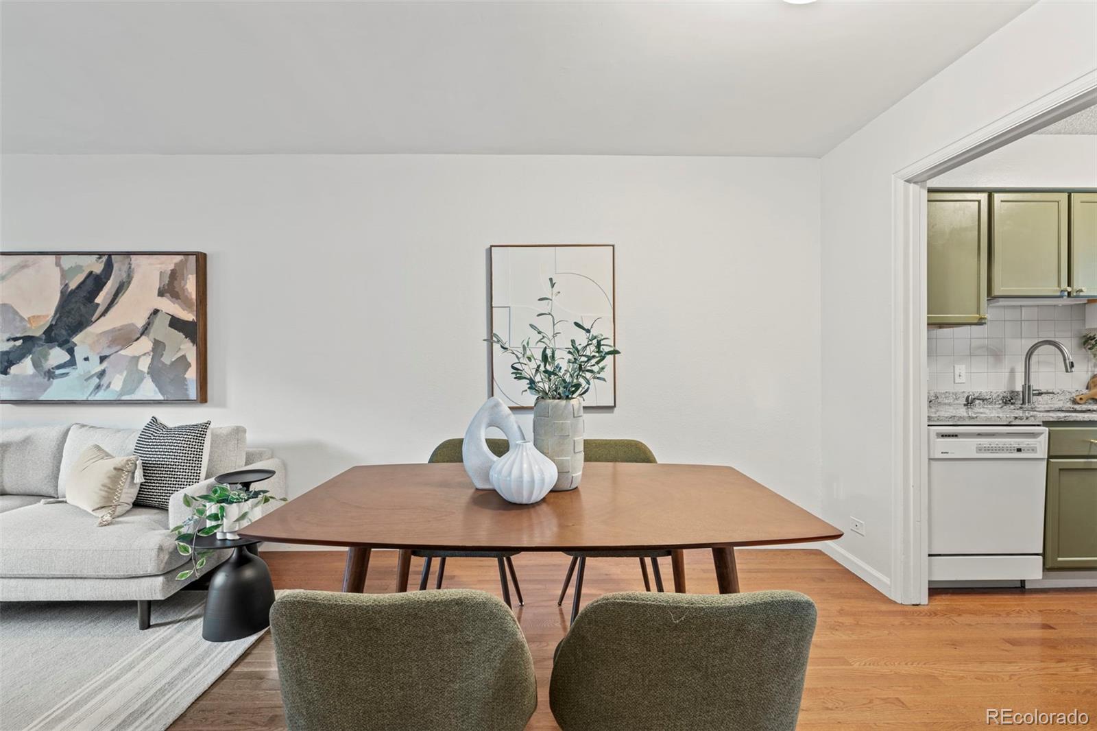 MLS Image #3 for 2301 e fremont avenue,centennial, Colorado