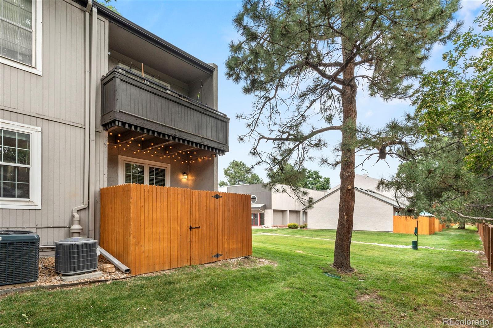 MLS Image #30 for 2301 e fremont avenue,centennial, Colorado