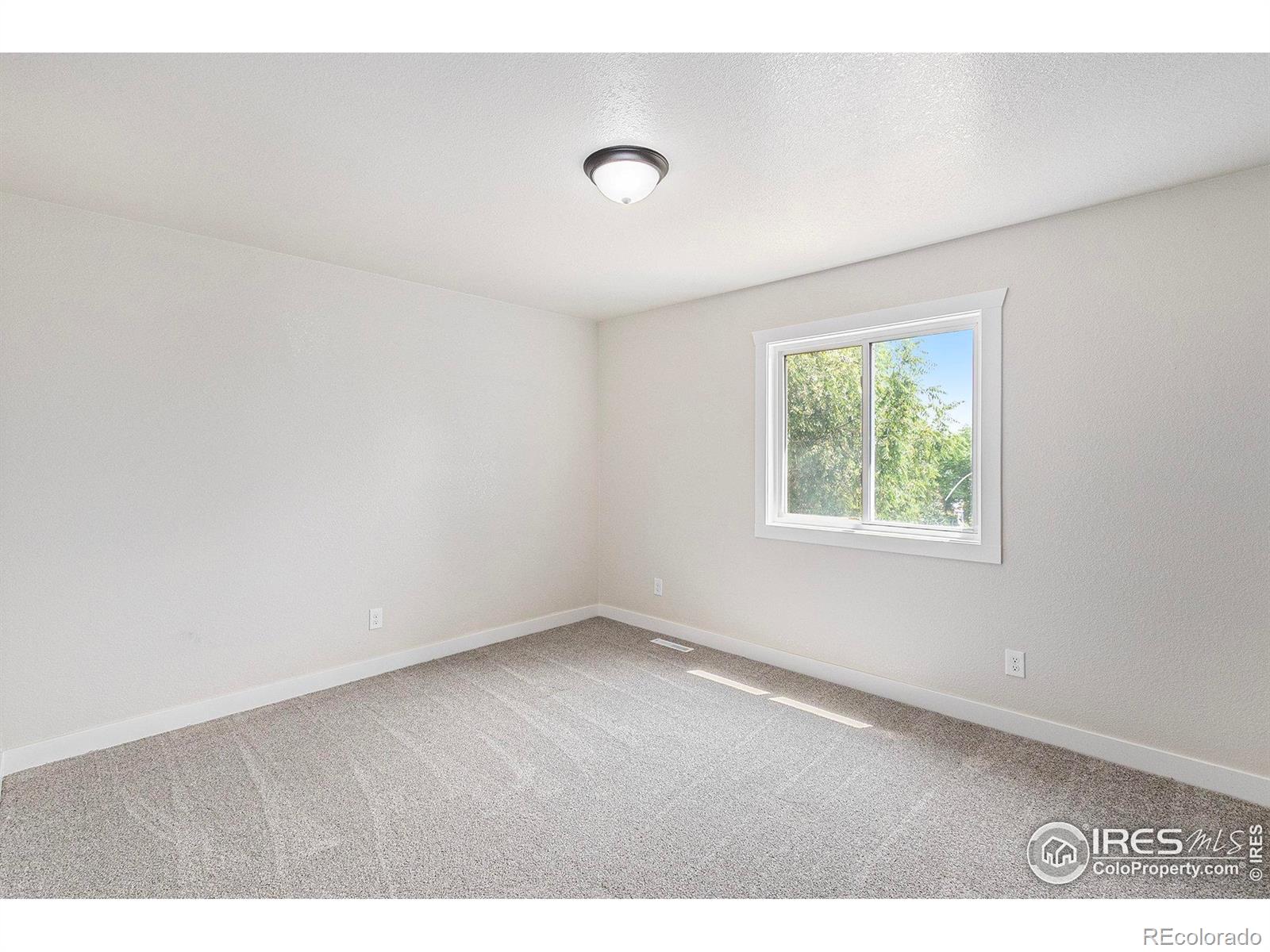 MLS Image #11 for 4386  suncreek drive,loveland, Colorado