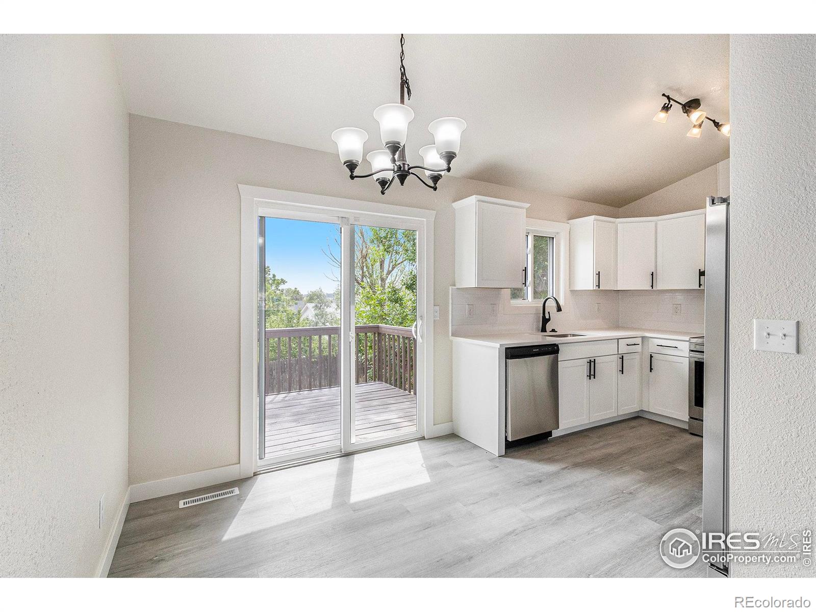 MLS Image #5 for 4386  suncreek drive,loveland, Colorado