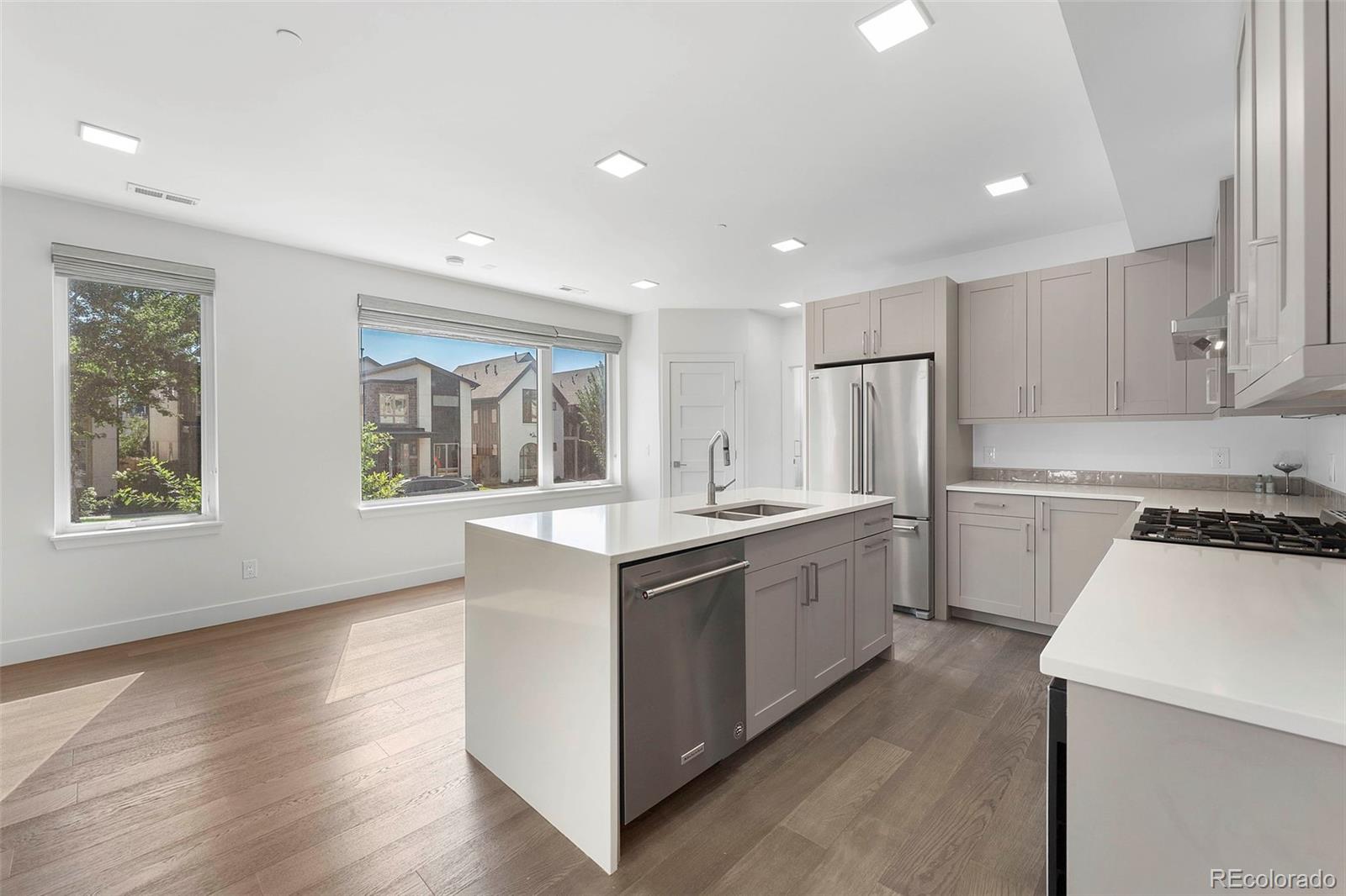 MLS Image #2 for 3695  mariposa street,denver, Colorado