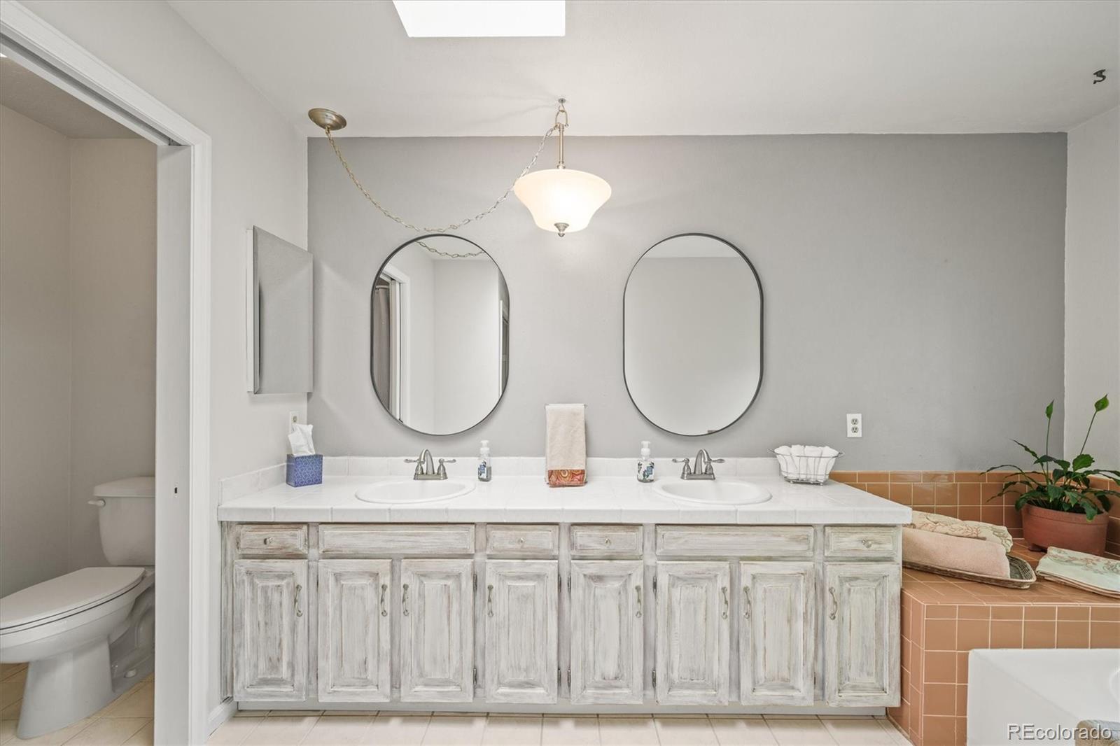 MLS Image #33 for 5561 s telluride court,centennial, Colorado