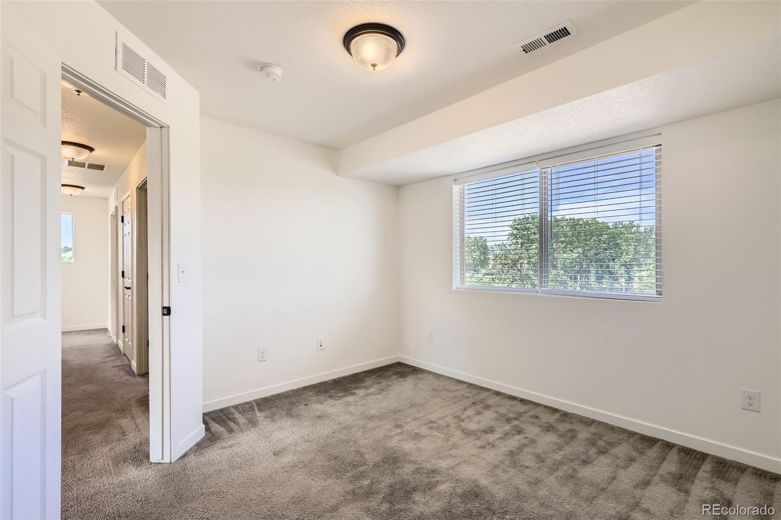 MLS Image #13 for 19060 e 54th place,denver, Colorado