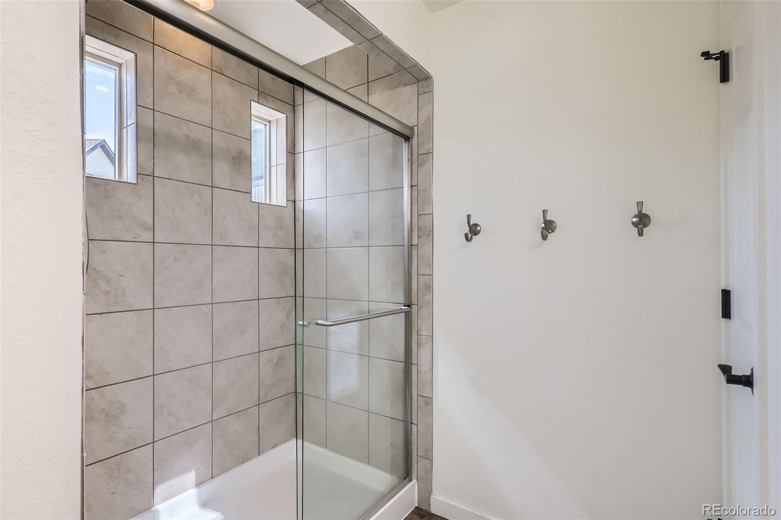 MLS Image #16 for 19060 e 54th place,denver, Colorado