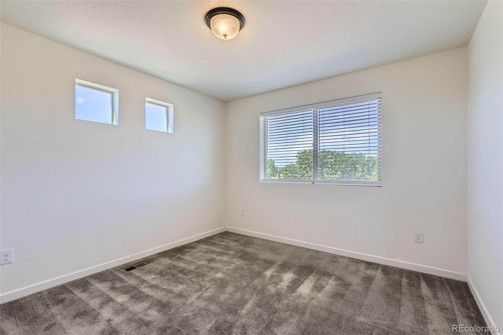 MLS Image #22 for 19060 e 54th place,denver, Colorado