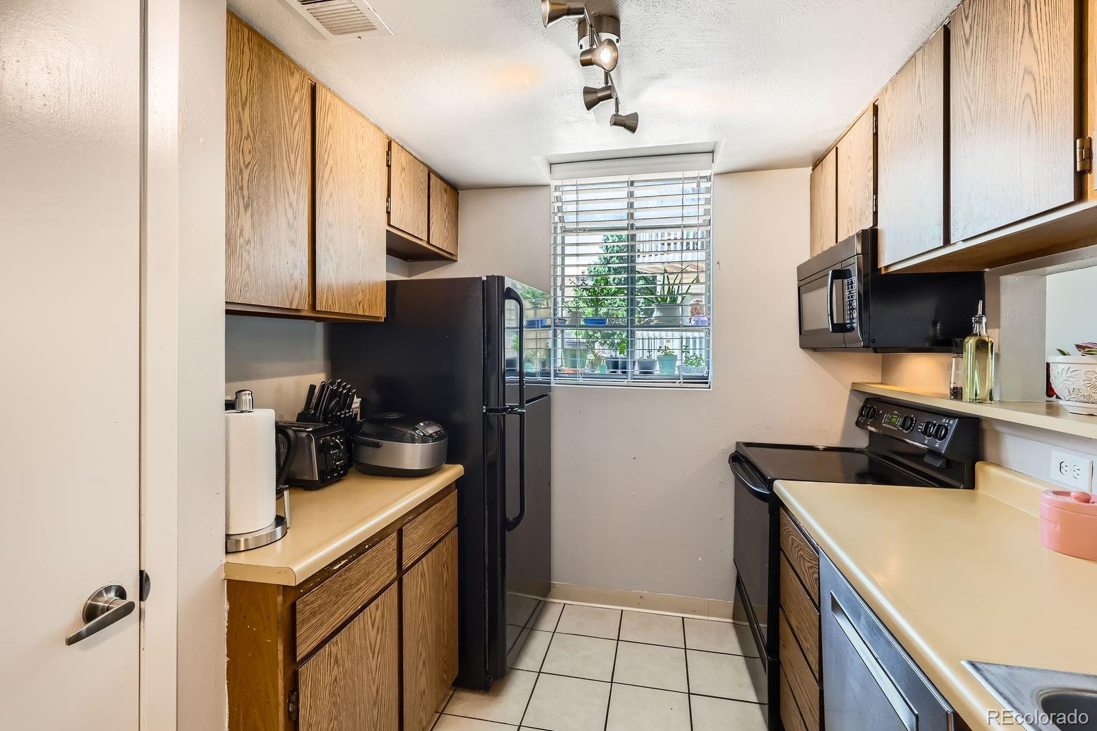 MLS Image #5 for 12504 e cornell avenue 103,aurora, Colorado