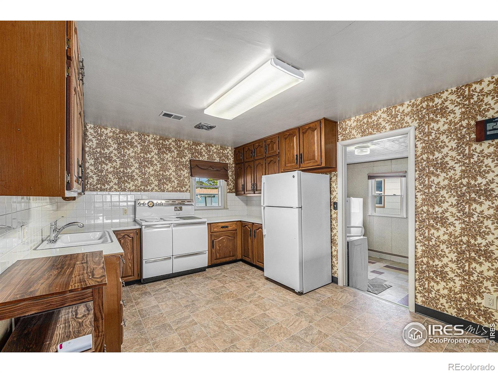 MLS Image #5 for 3608  golden street,evans, Colorado