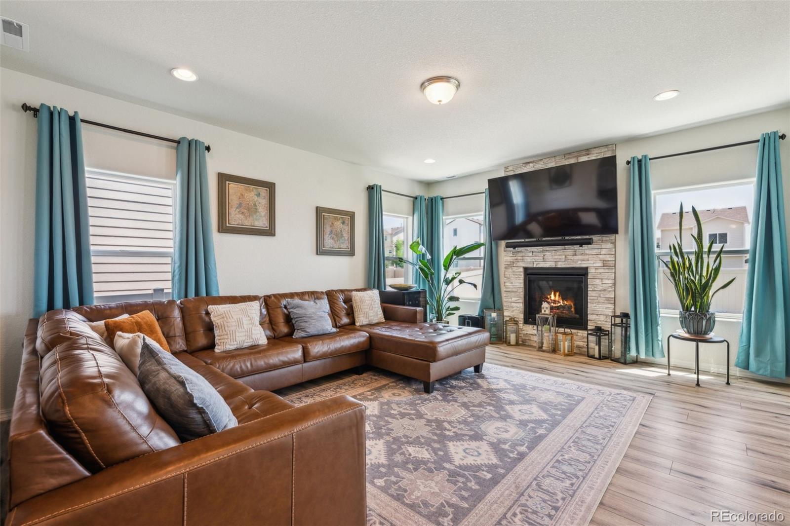 MLS Image #10 for 11357  esperanza way,fountain, Colorado