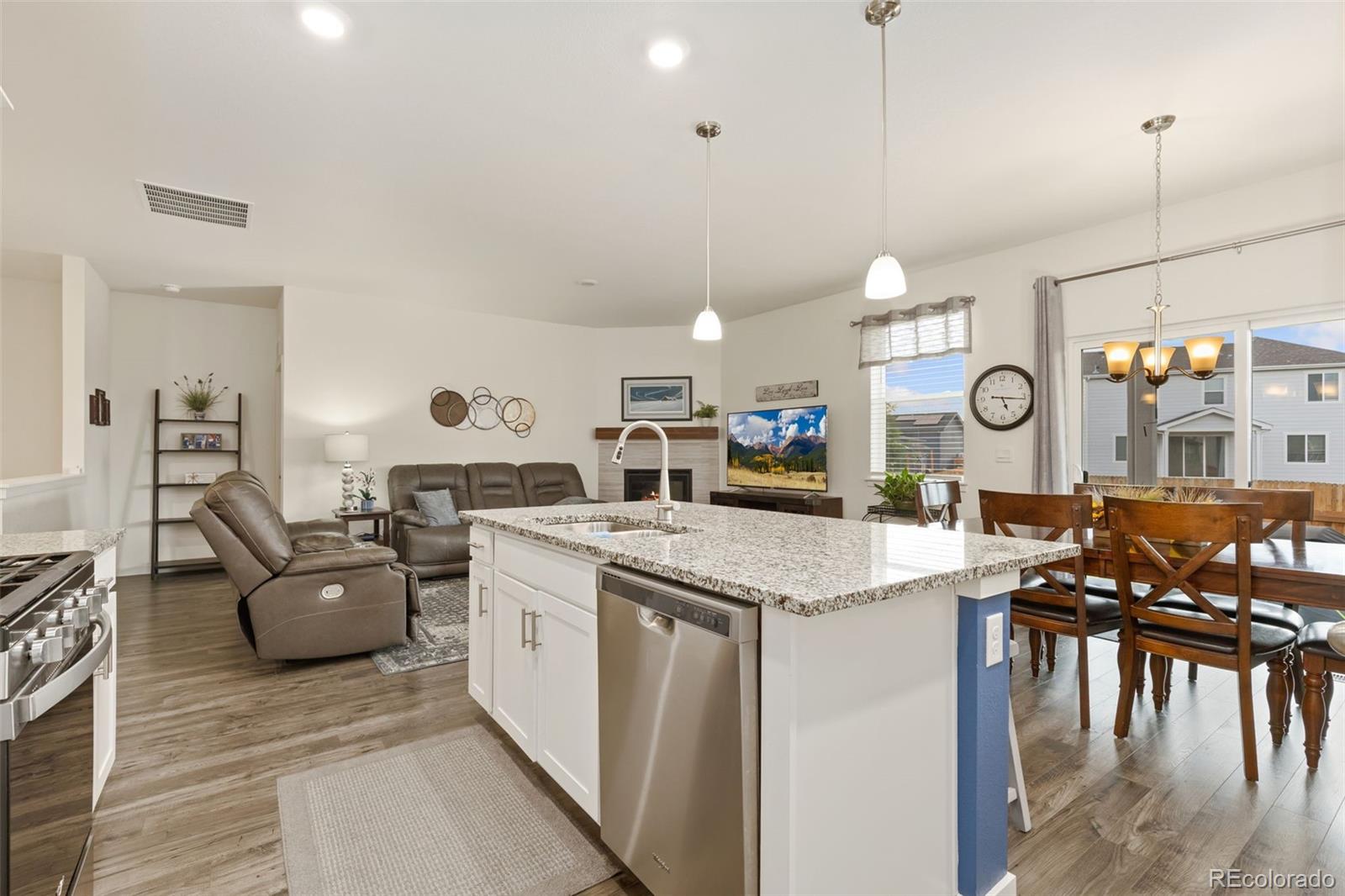MLS Image #11 for 2411  pinzgauer street,mead, Colorado