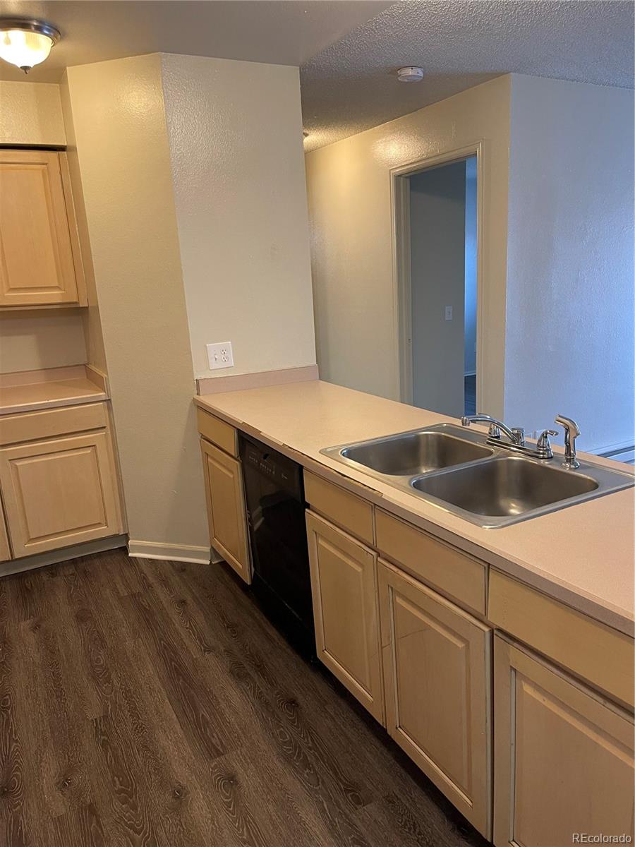 MLS Image #4 for 14704 e 2nd avenue 300e,aurora, Colorado