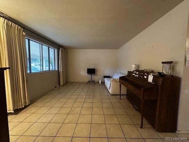 MLS Image #1 for 361 s tucson way,aurora, Colorado