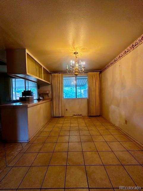 MLS Image #3 for 361 s tucson way,aurora, Colorado