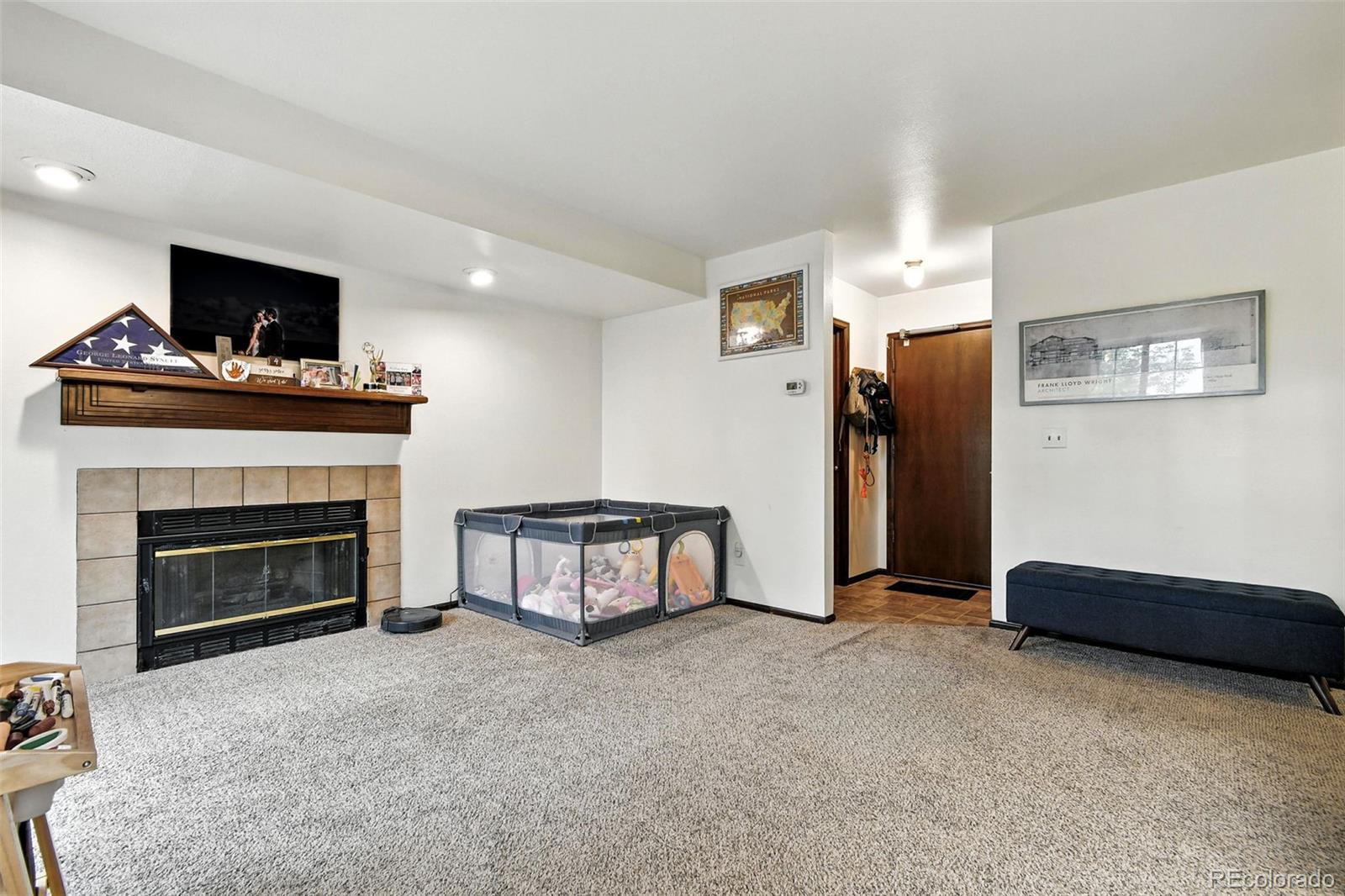 MLS Image #14 for 1205 s dahlia street,denver, Colorado