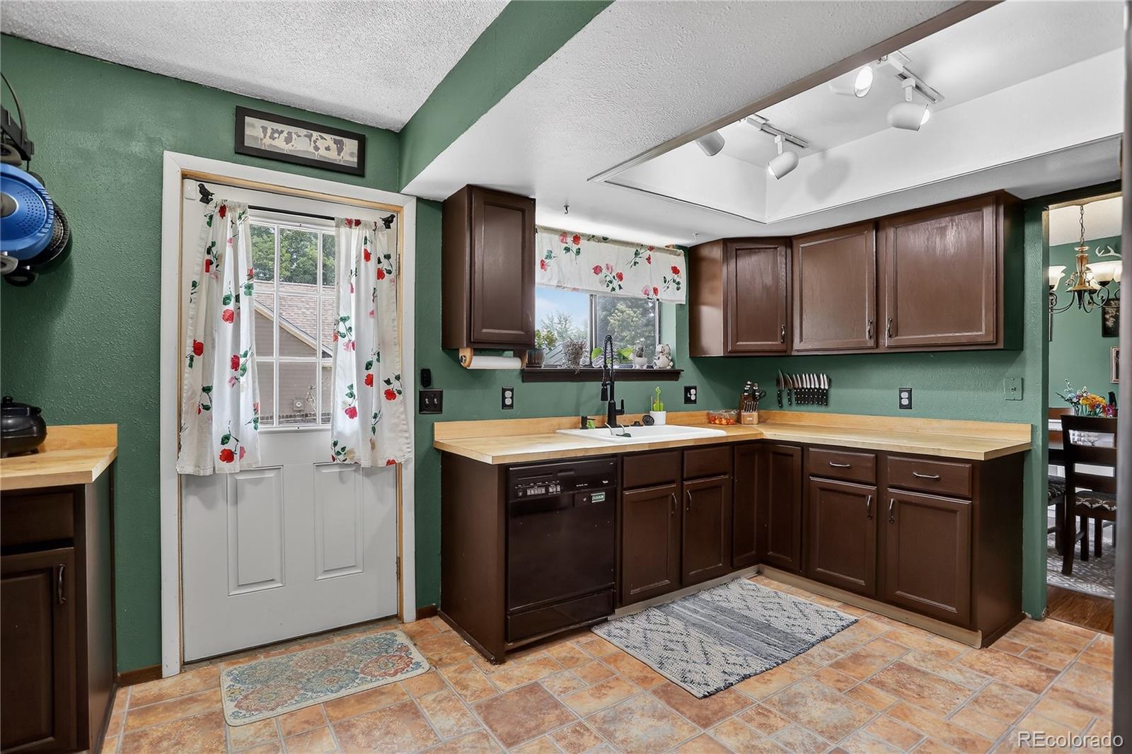 MLS Image #6 for 3258 s ensenada way,aurora, Colorado