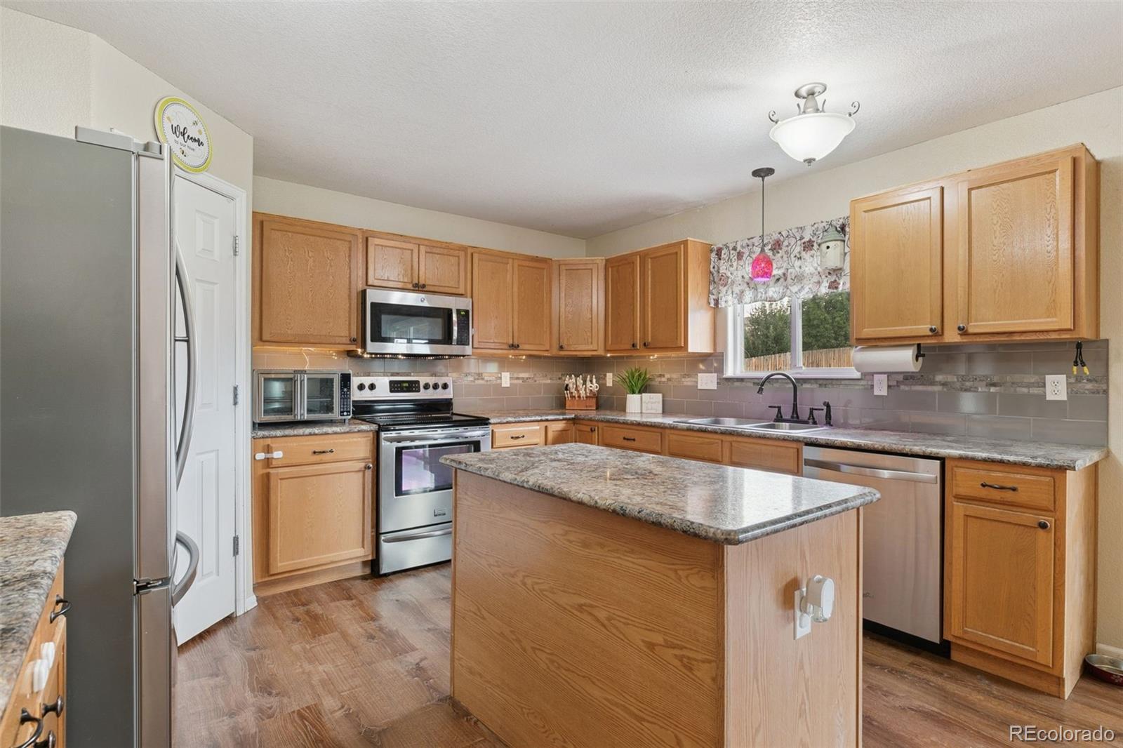 MLS Image #14 for 10701  darneal drive,fountain, Colorado