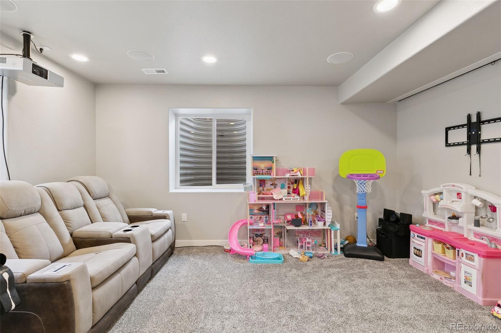 MLS Image #35 for 10701  darneal drive,fountain, Colorado