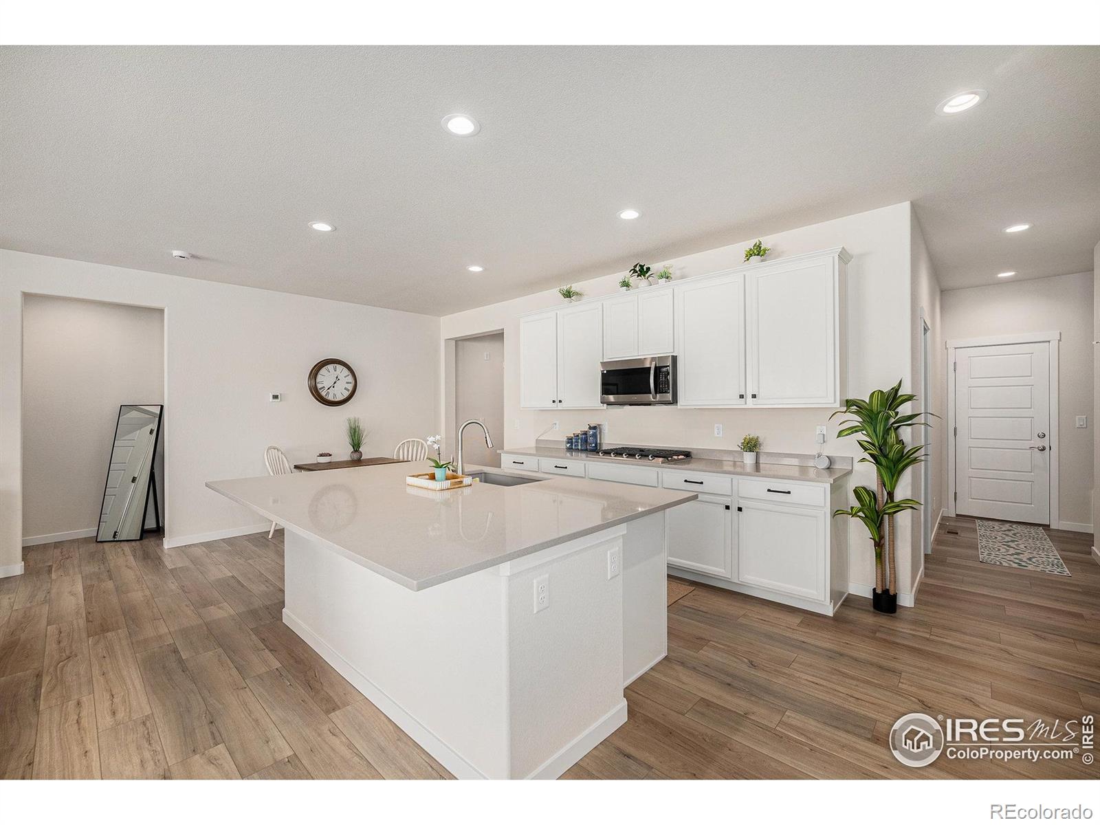 MLS Image #2 for 4421  scenic lane,johnstown, Colorado