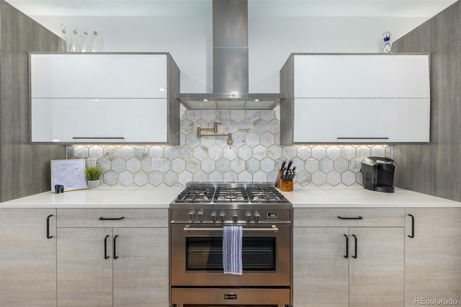 MLS Image #11 for 2636 s acoma street,denver, Colorado
