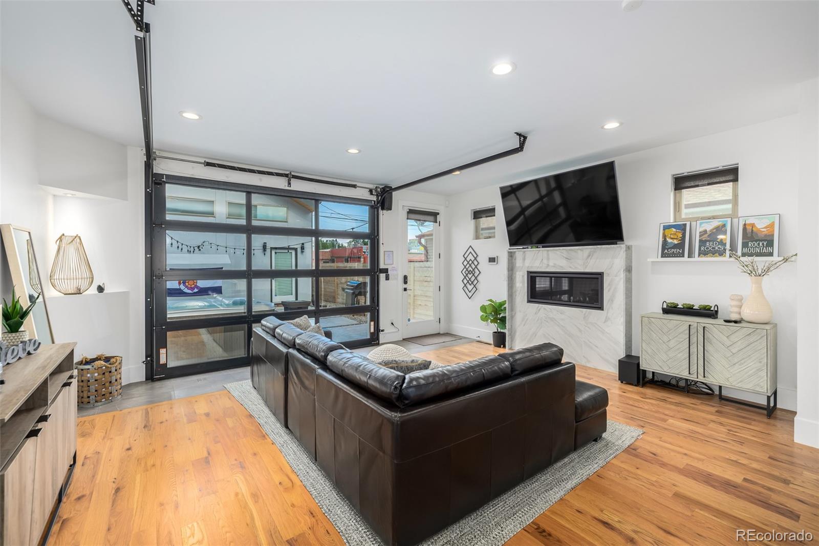 MLS Image #16 for 2636 s acoma street,denver, Colorado