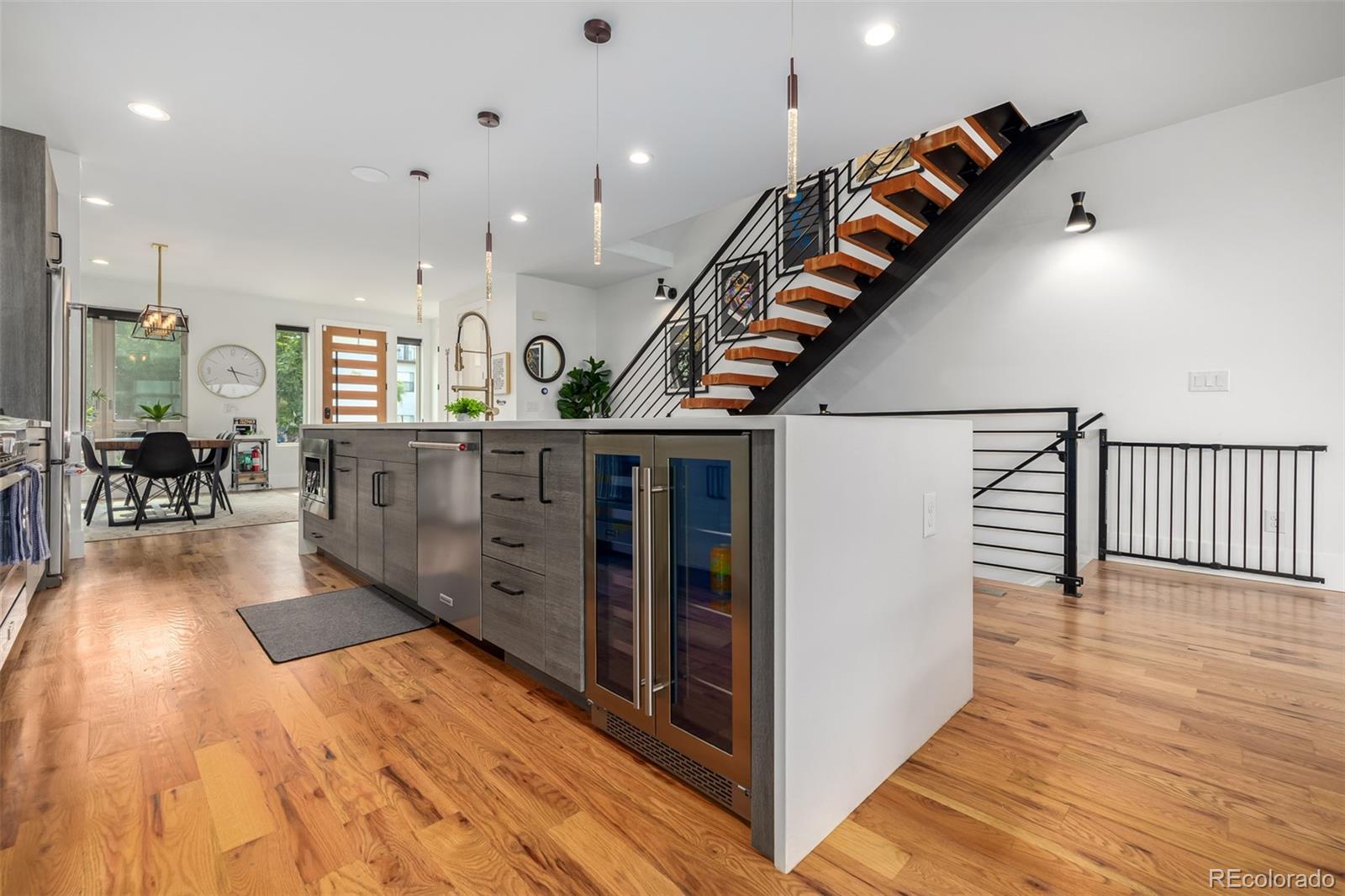MLS Image #20 for 2636 s acoma street,denver, Colorado