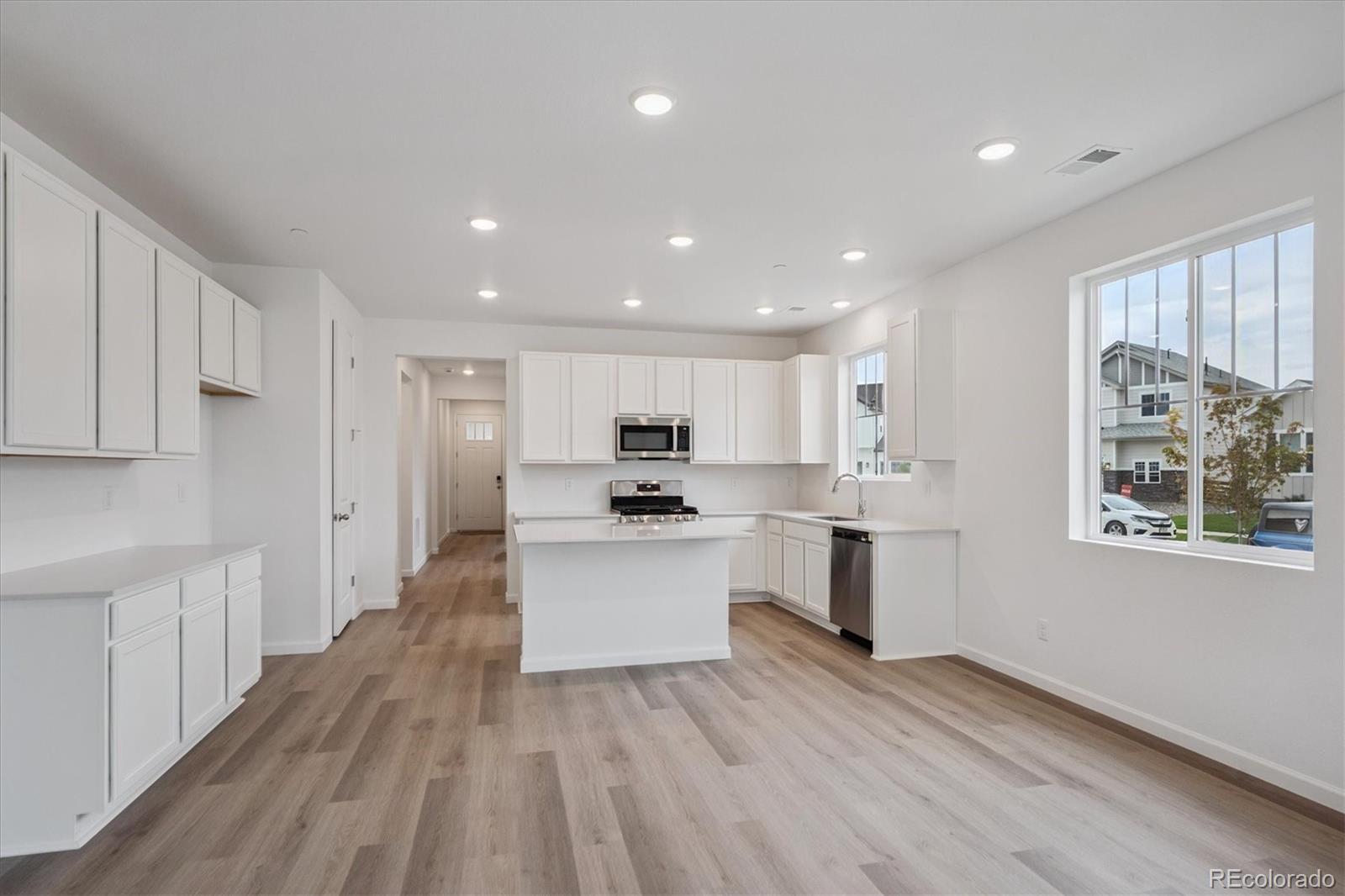 MLS Image #10 for 1388  lumber ridge circle,erie, Colorado