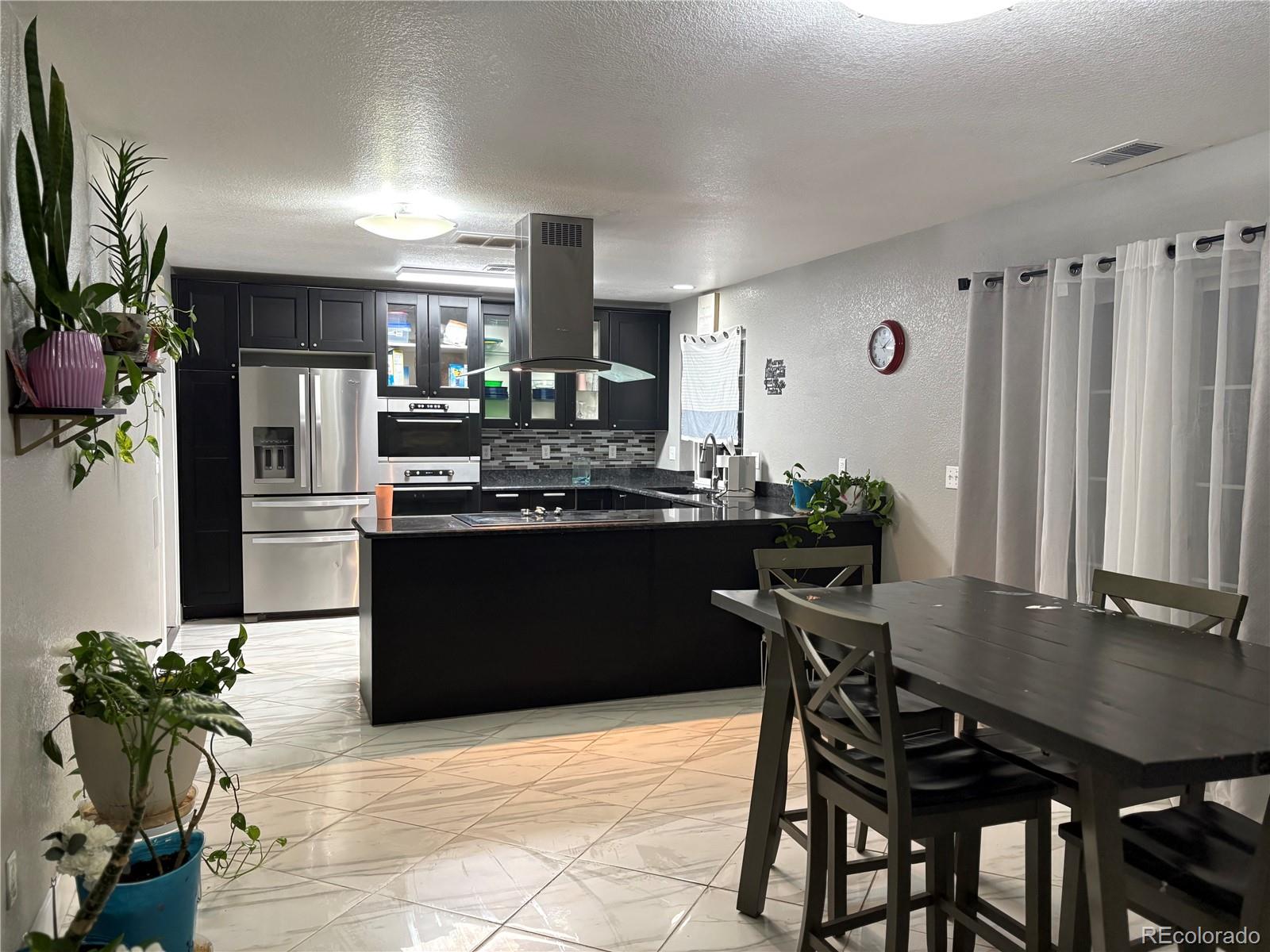 MLS Image #2 for 5570  halifax street,denver, Colorado