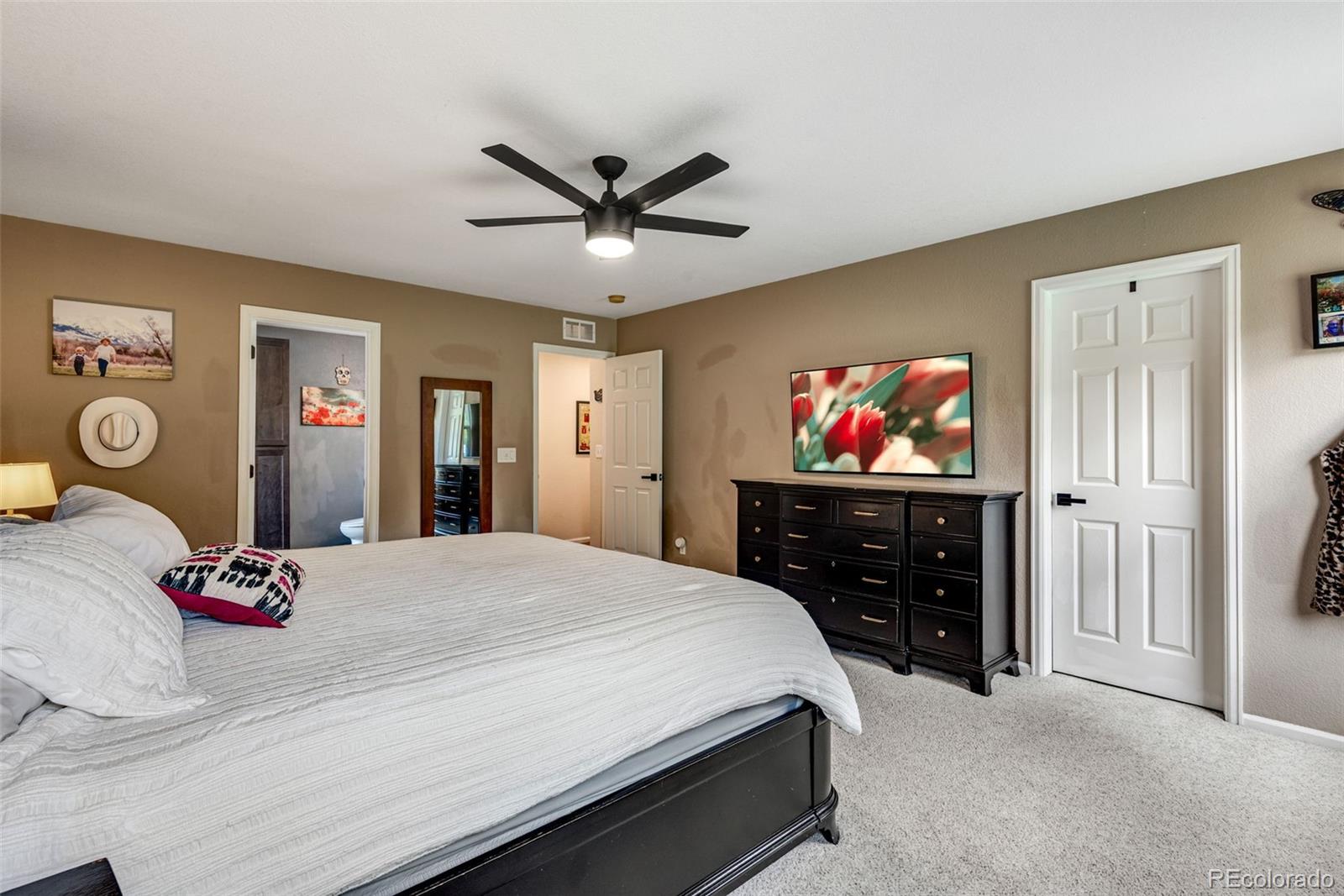 MLS Image #17 for 5466 s shawnee way,aurora, Colorado