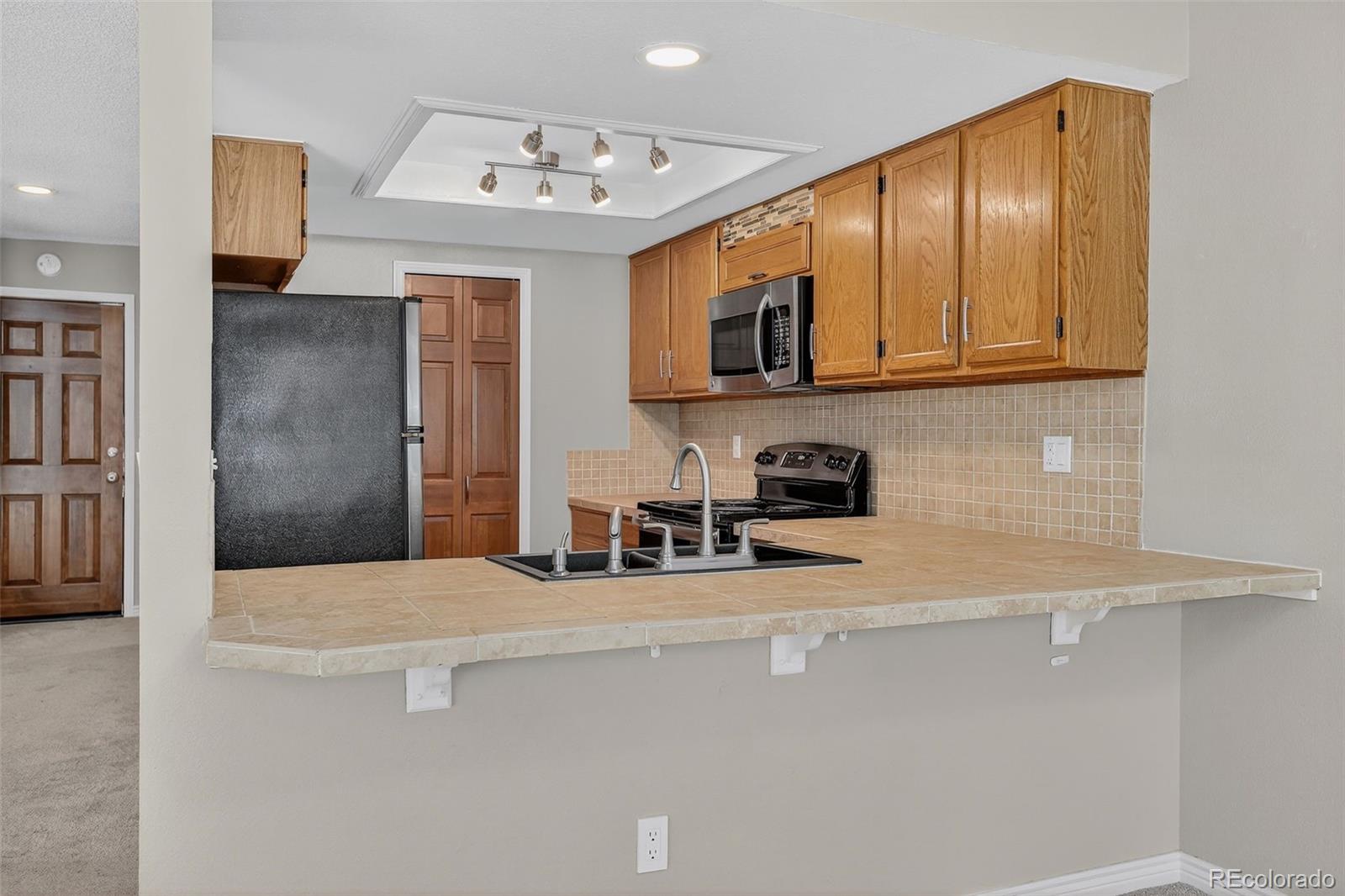 MLS Image #12 for 7643 s cove circle,centennial, Colorado