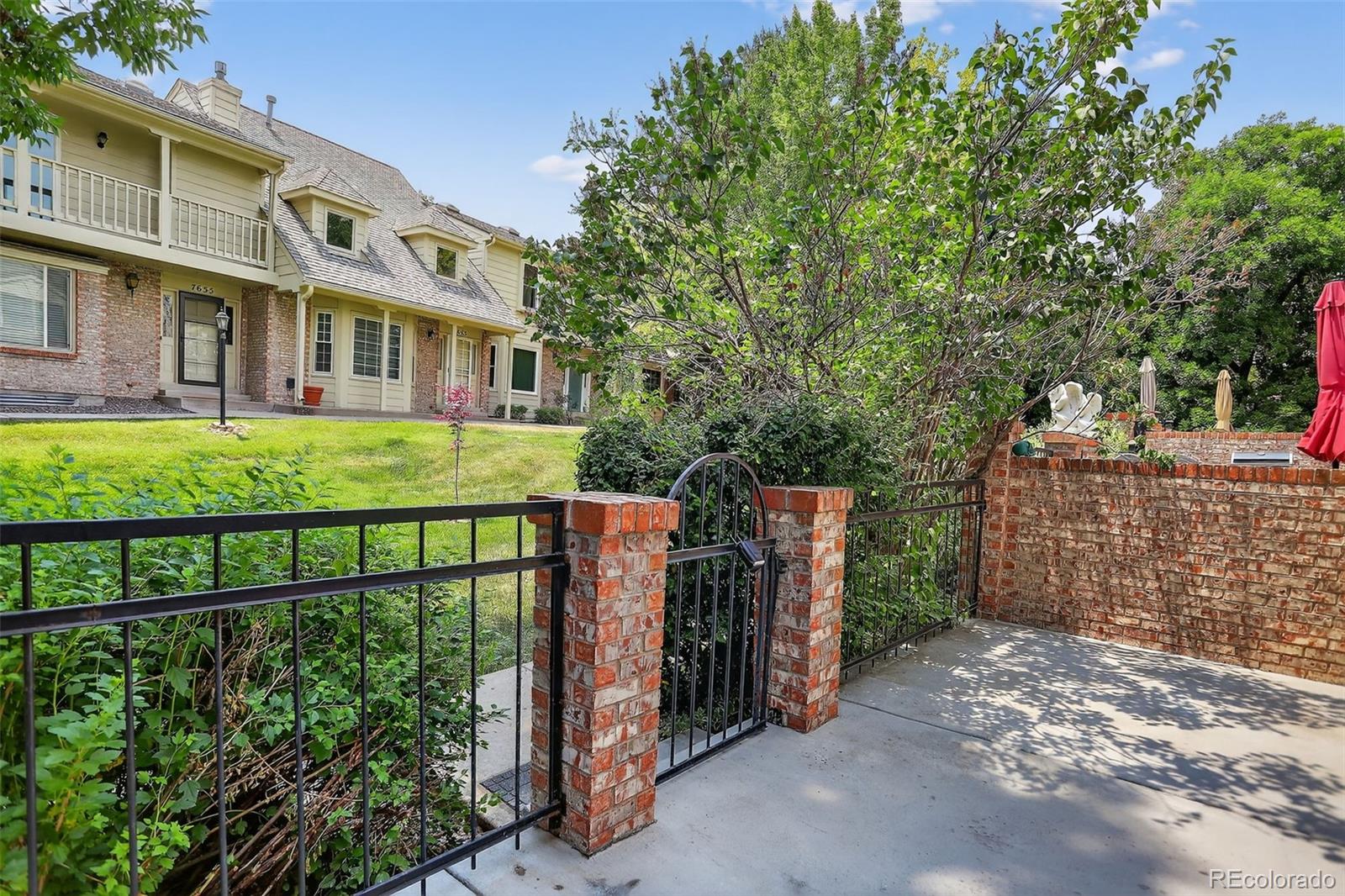 MLS Image #2 for 7643 s cove circle,centennial, Colorado