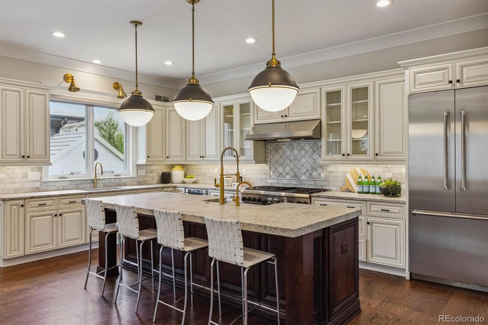 MLS Image #3 for 1600 s milwaukee street,denver, Colorado