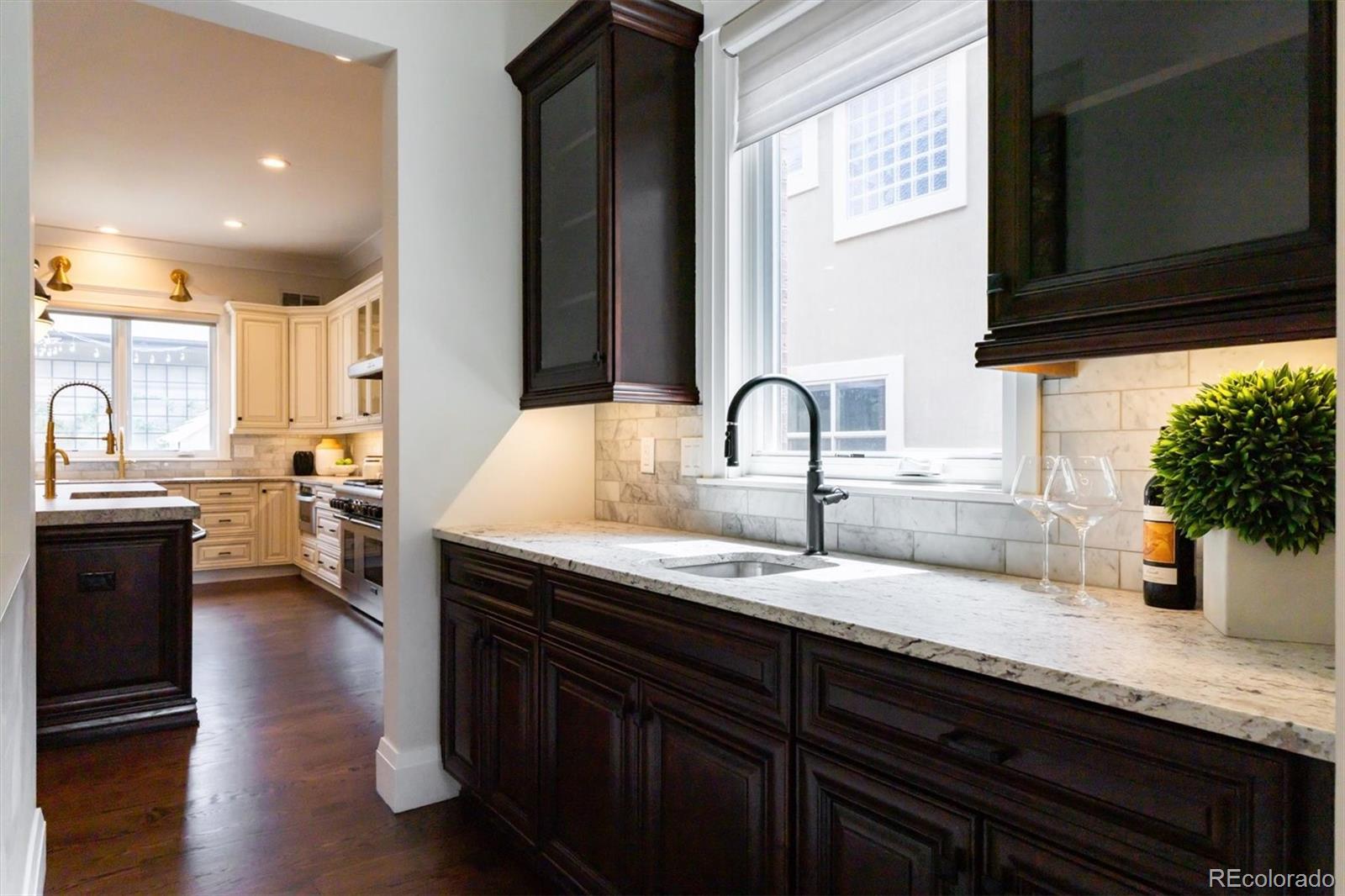 MLS Image #6 for 1600 s milwaukee street,denver, Colorado