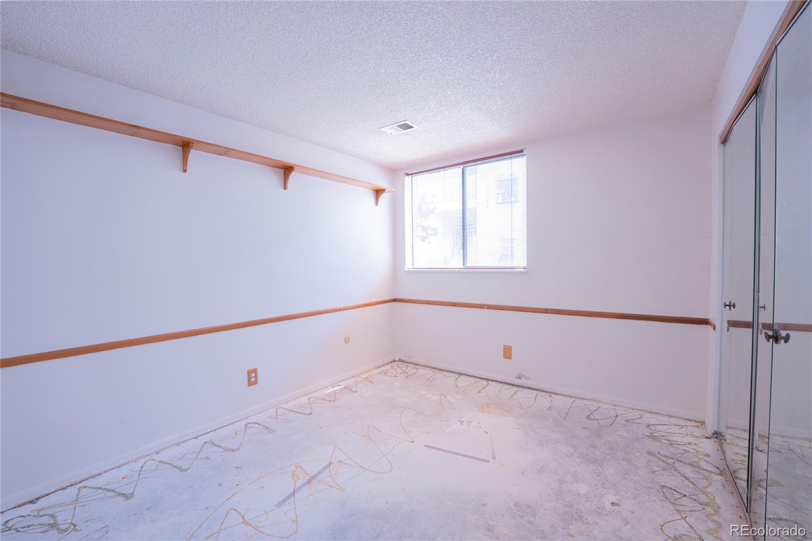 MLS Image #14 for 12506 e cornell avenue,aurora, Colorado