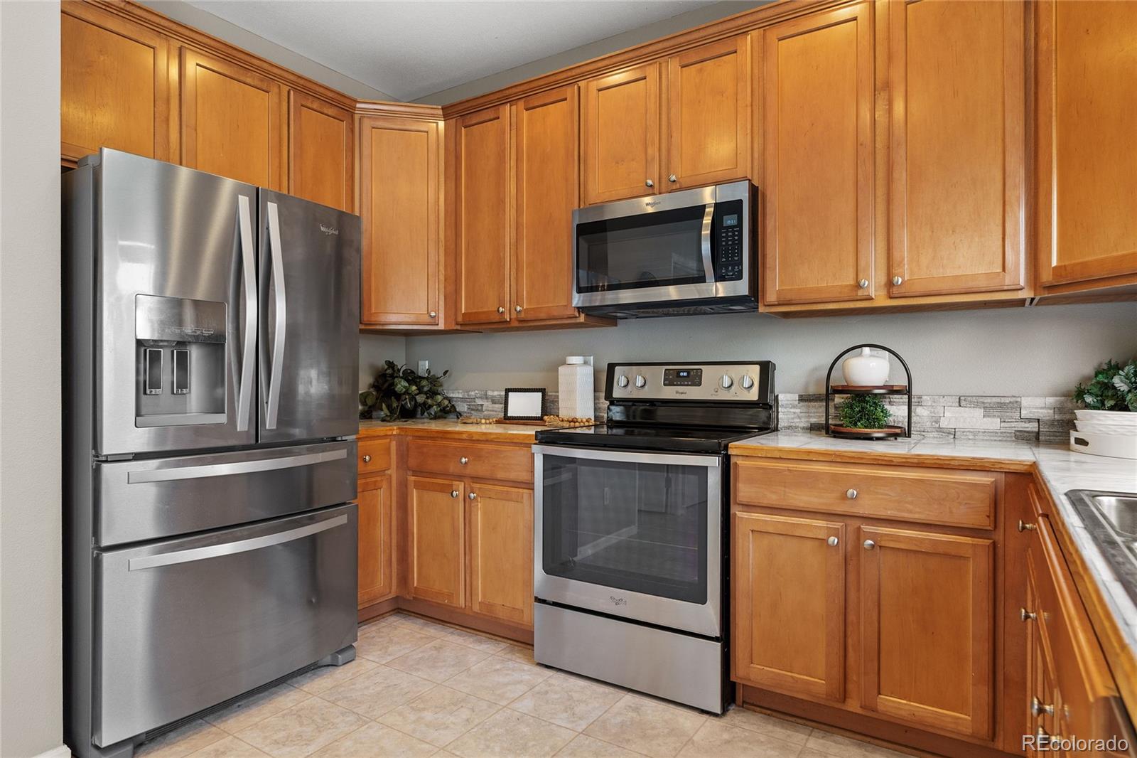 MLS Image #12 for 15125 e bayaud place,aurora, Colorado