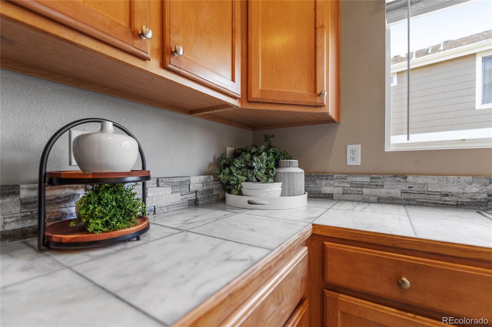 MLS Image #14 for 15125 e bayaud place,aurora, Colorado