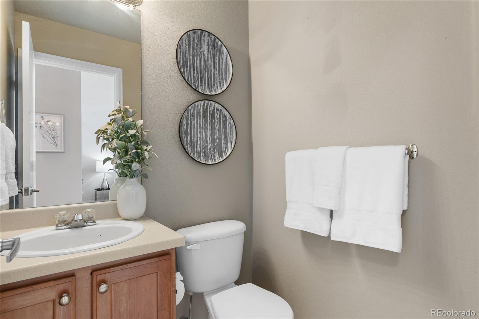 MLS Image #16 for 15125 e bayaud place,aurora, Colorado