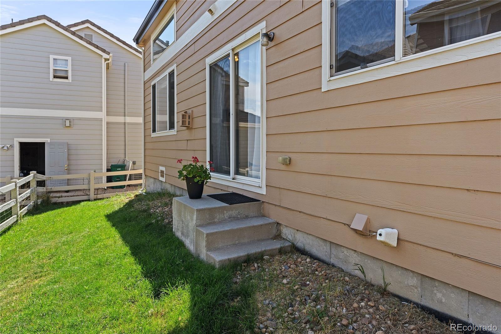 MLS Image #32 for 15125 e bayaud place,aurora, Colorado