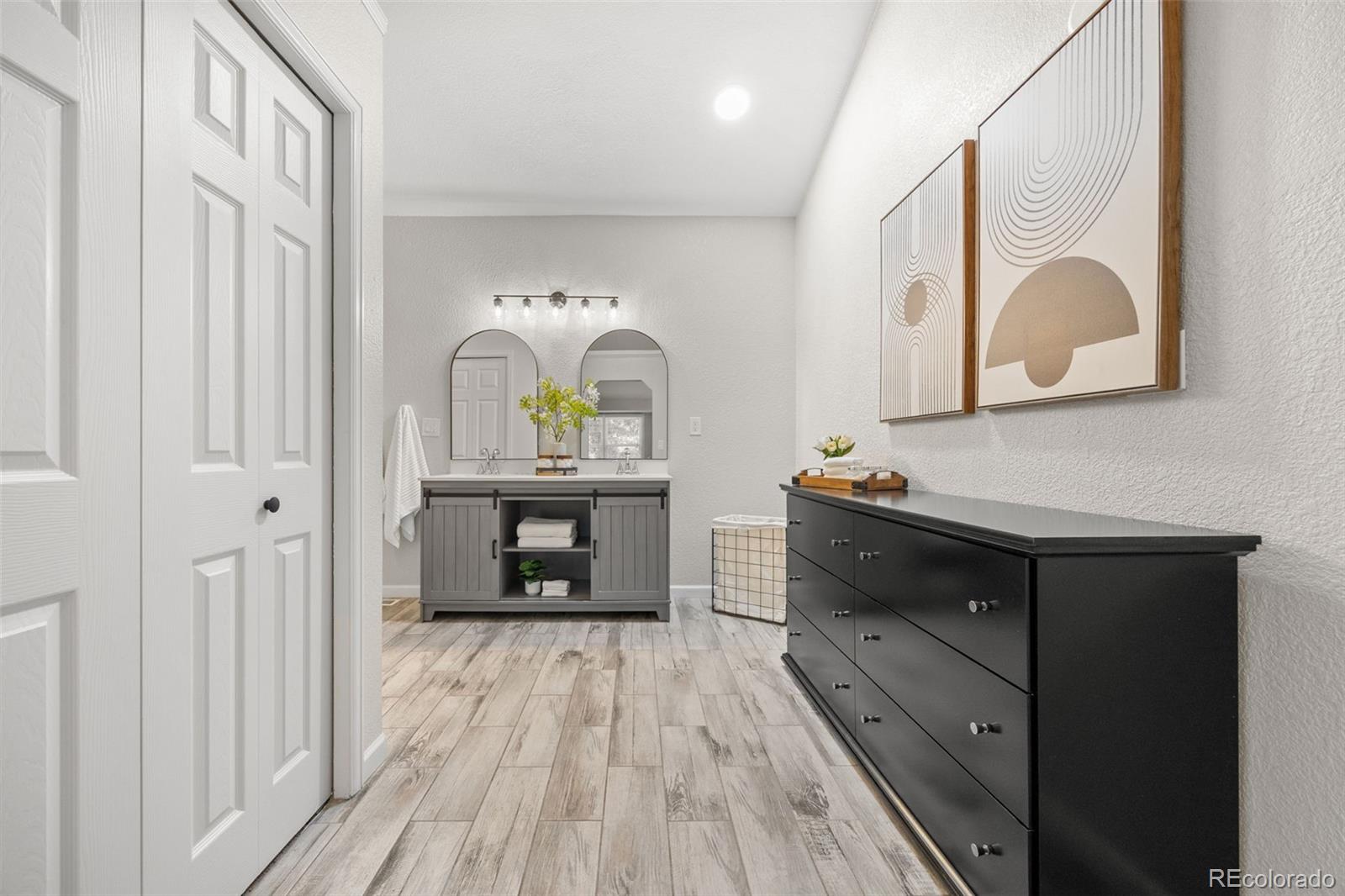 MLS Image #25 for 15062 e chenango avenue,aurora, Colorado