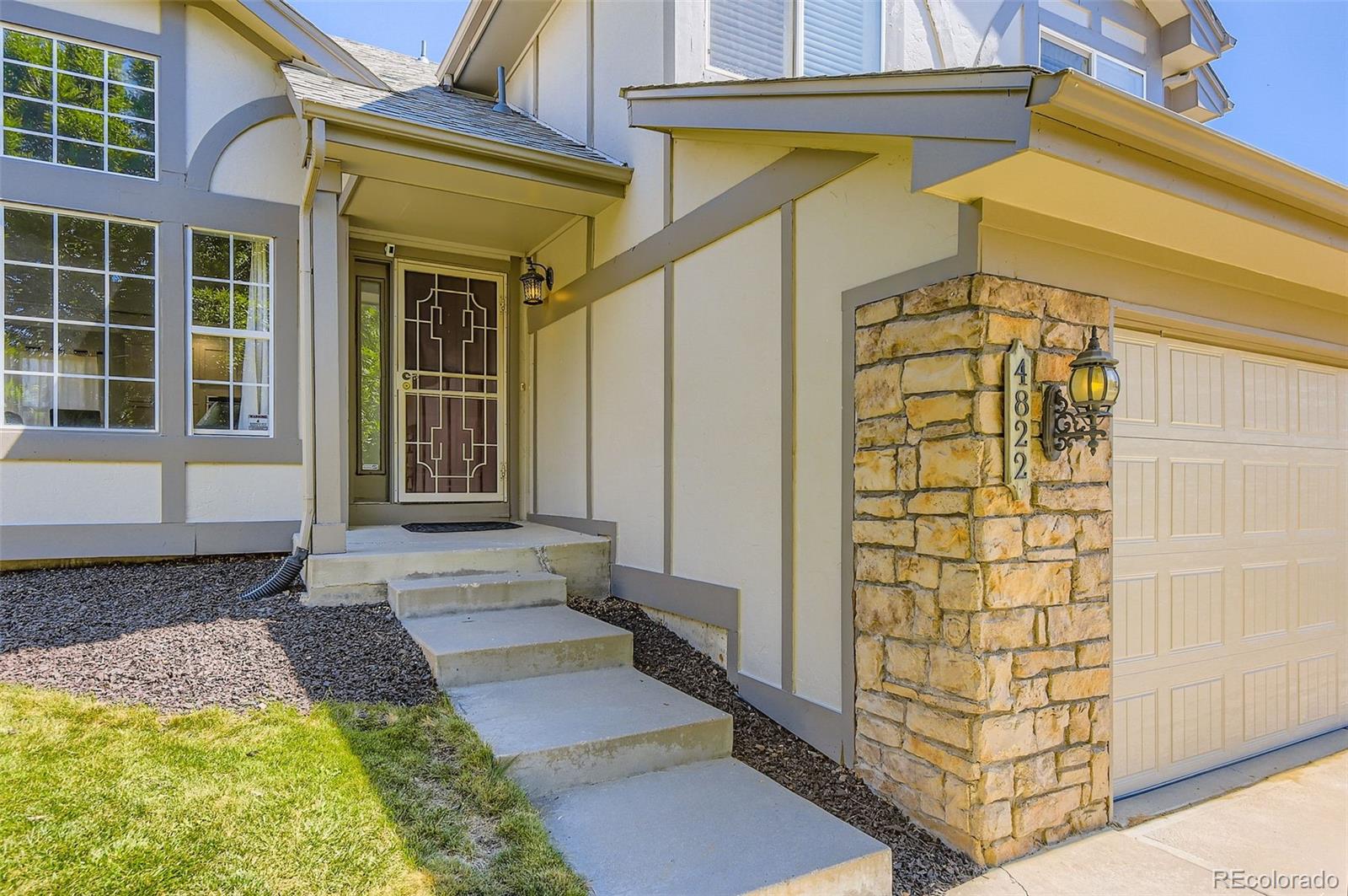 MLS Image #2 for 4822 s bahama way,aurora, Colorado
